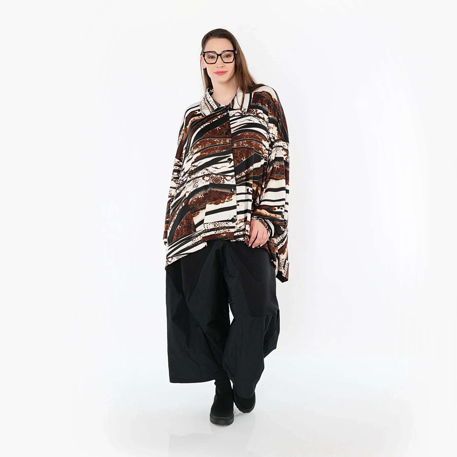 AKH Fashion 7132 Chemisier, Noir-Brun-Blanc