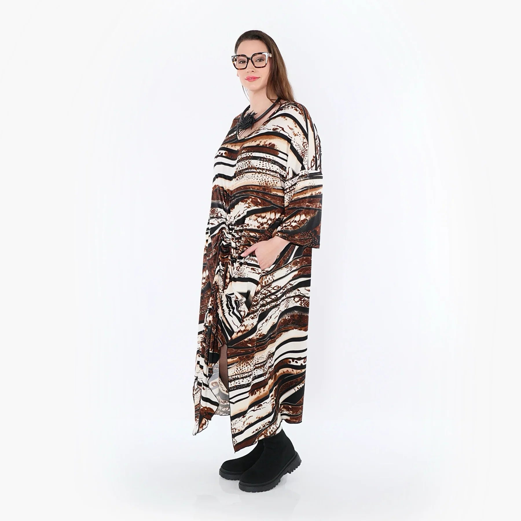 AKH Fashion 7134 Robe, Noir-Marron-Blanc