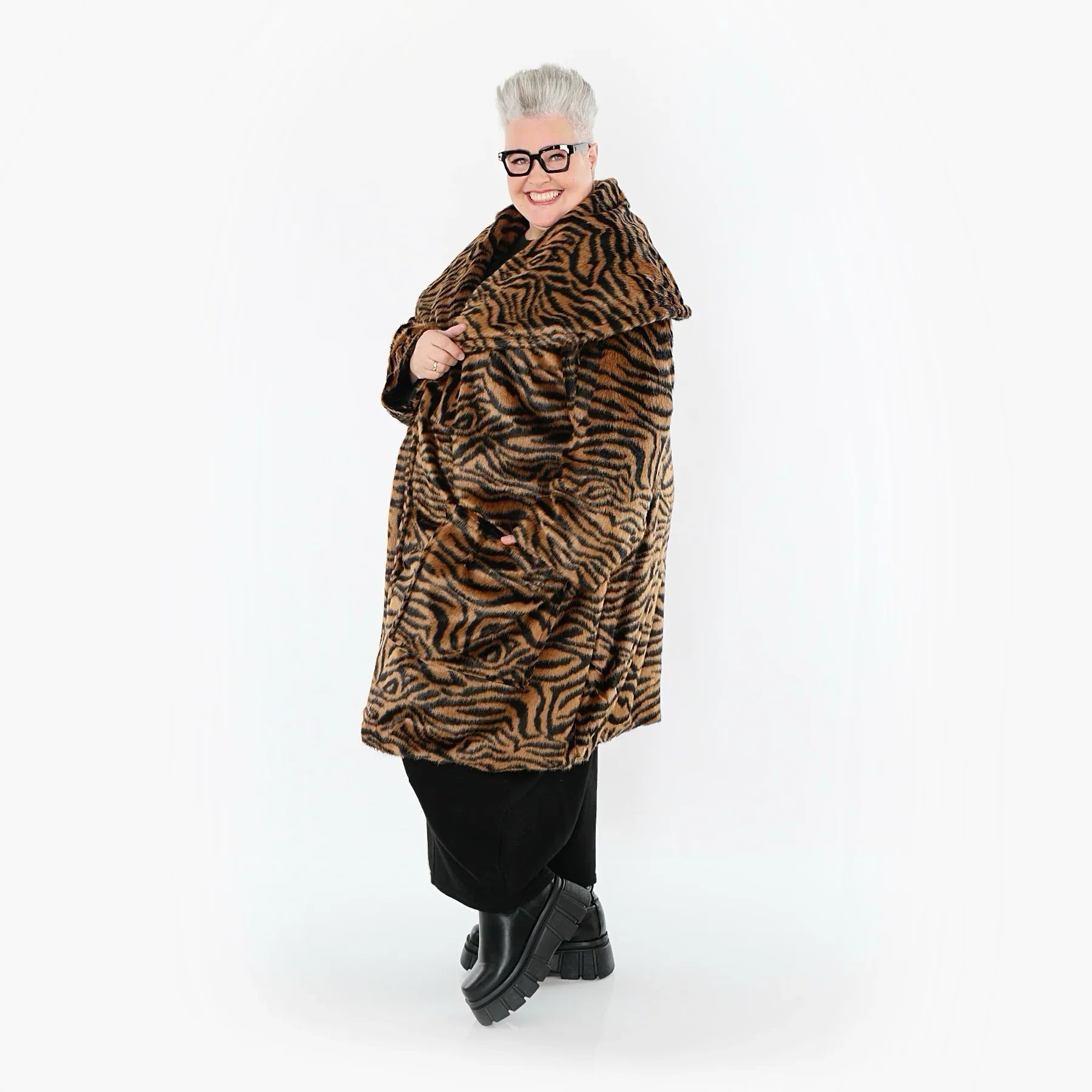 AKH Fashion 1776 Manteau, Cognac-Noir