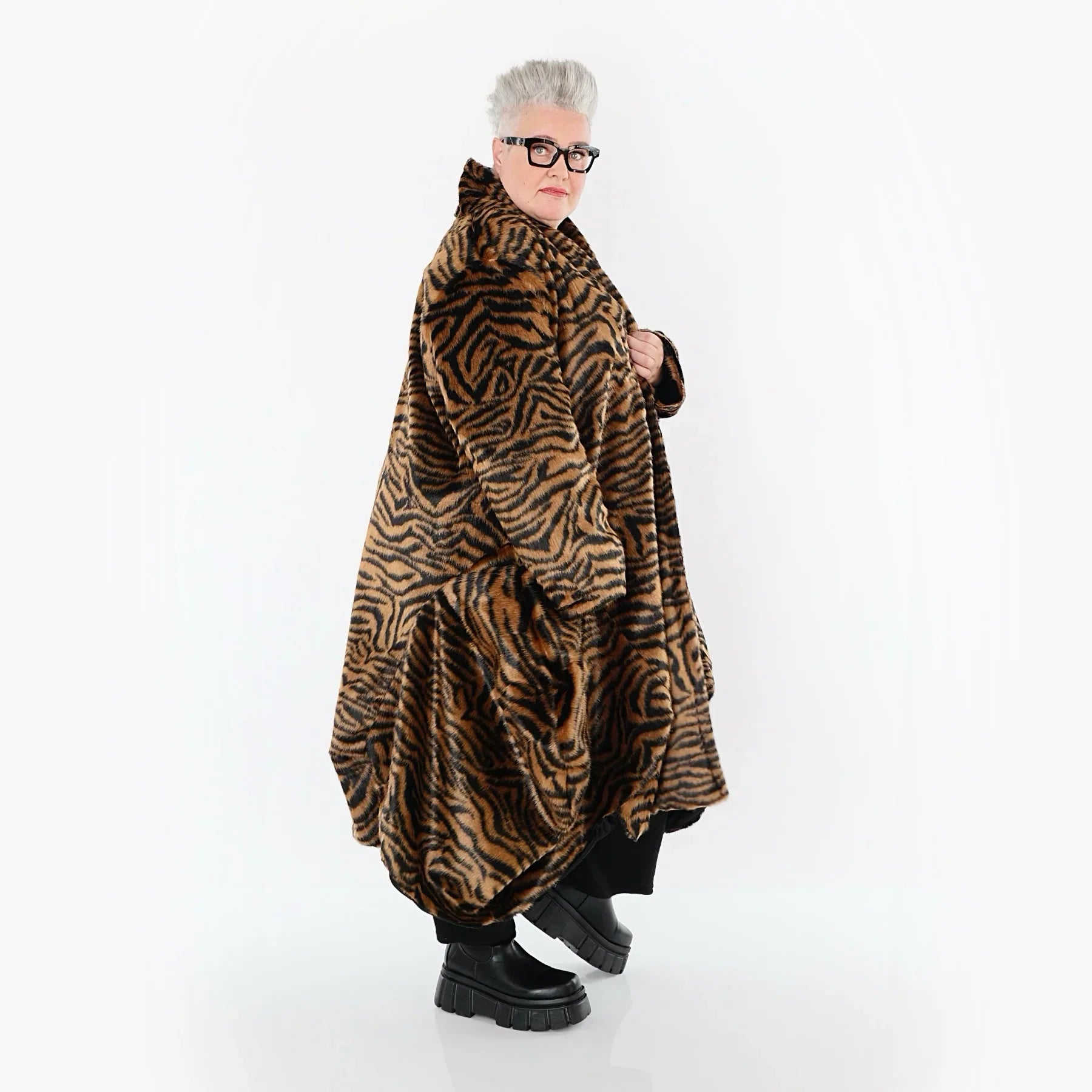 AKH Fashion 6671 Manteau, Cognac-Noir