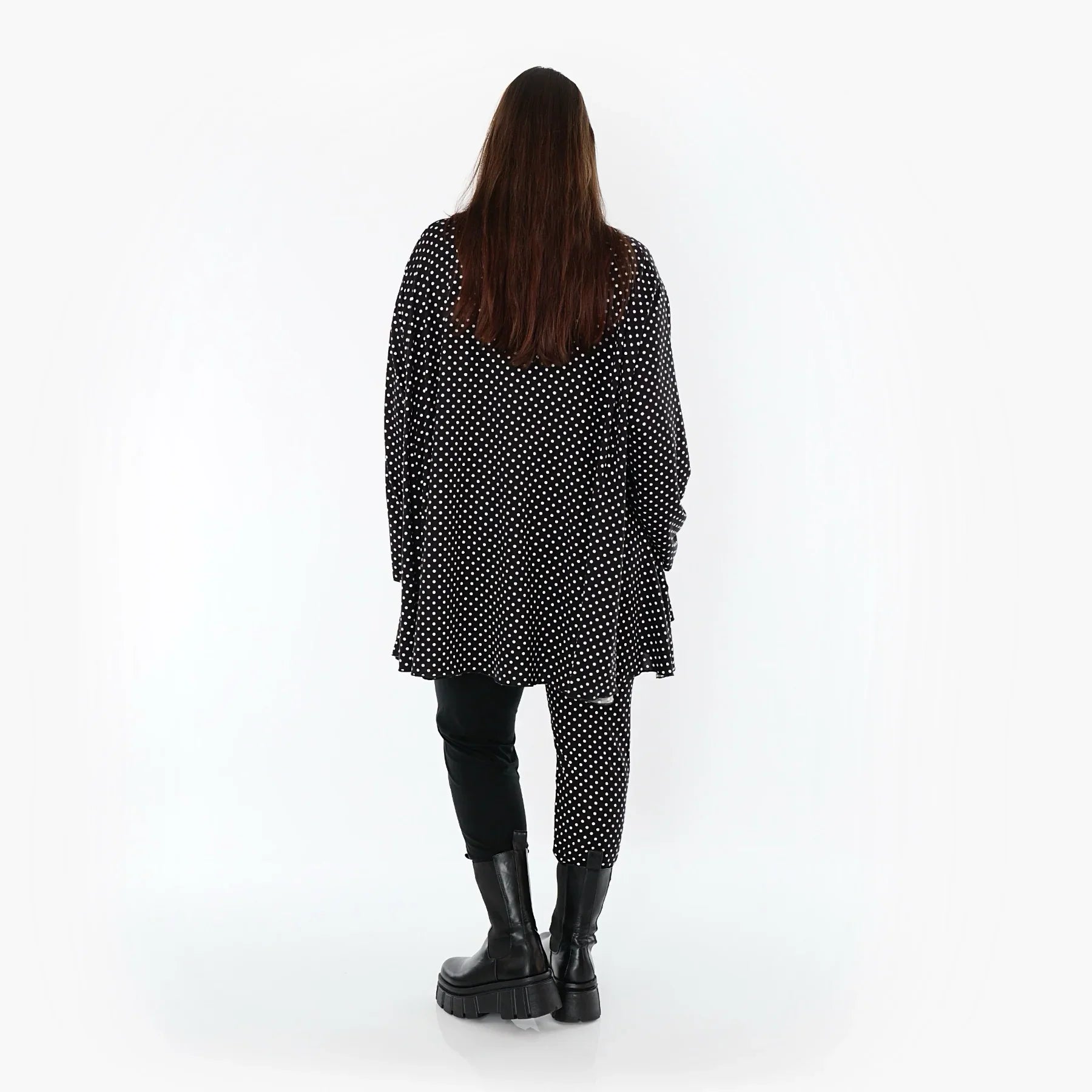 Chemise grande taille AKH Fashion 593, noire et blanche