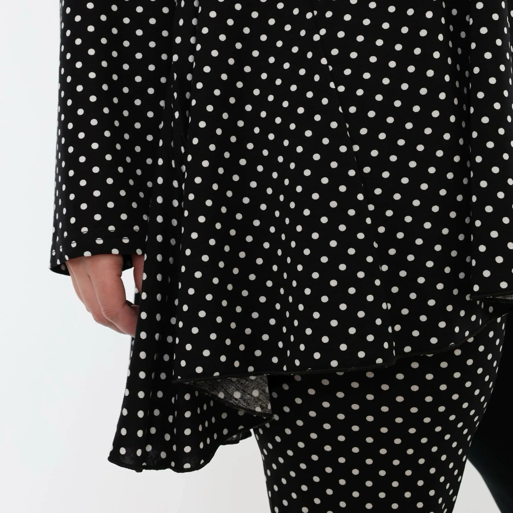 Chemise grande taille AKH Fashion 593, noire et blanche