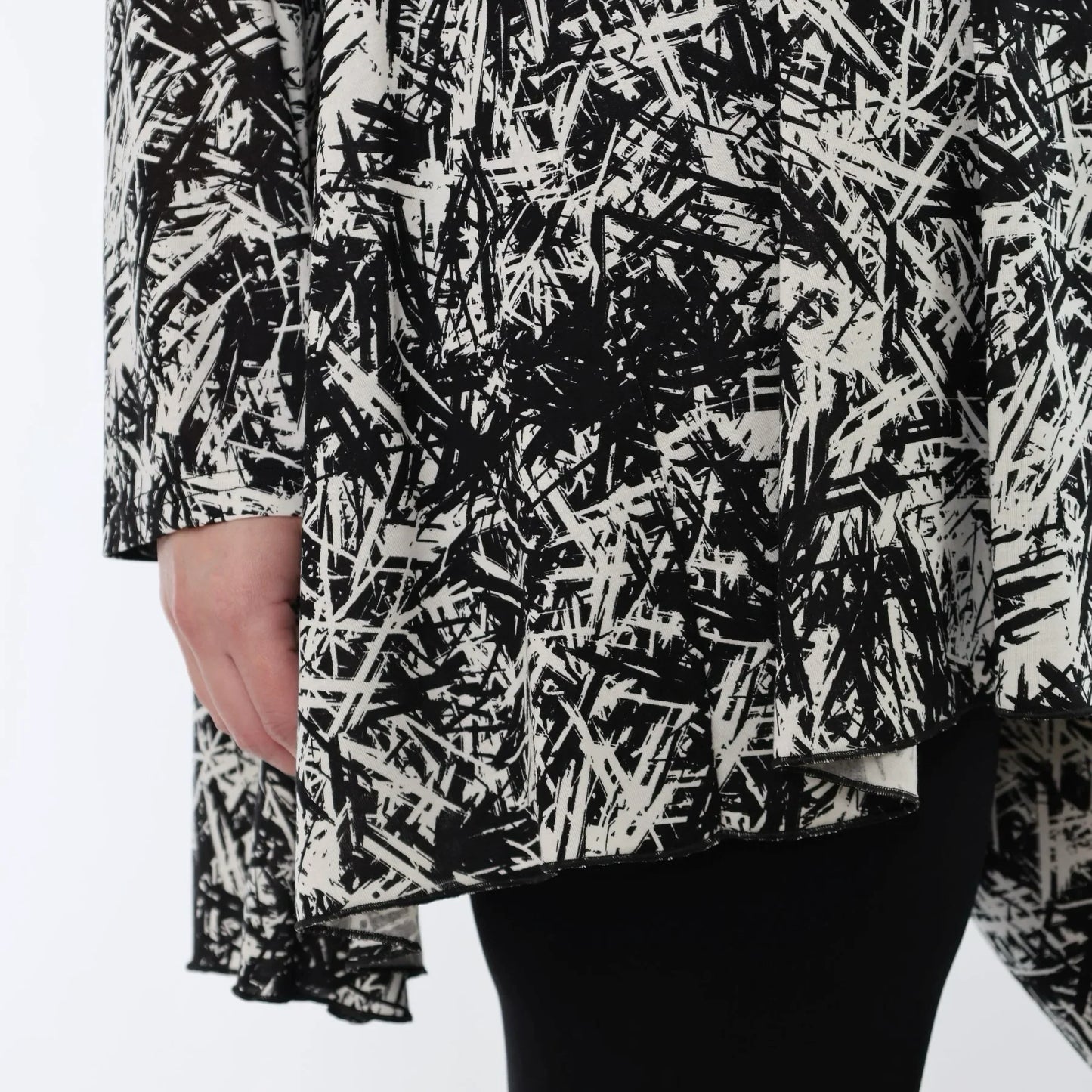 AKH Fashion 593 Big Shirt, Black and White