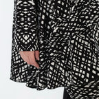 Chemise grande taille AKH Fashion 593, noire et blanche