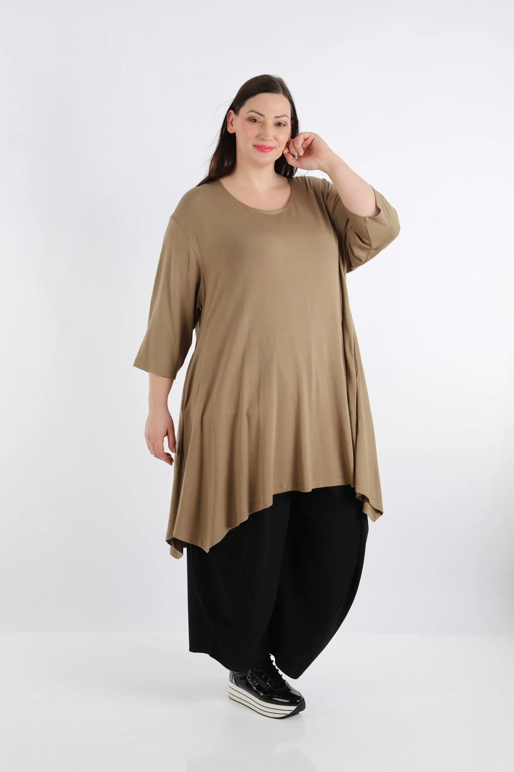 Chemise AKH 2030, Cognac