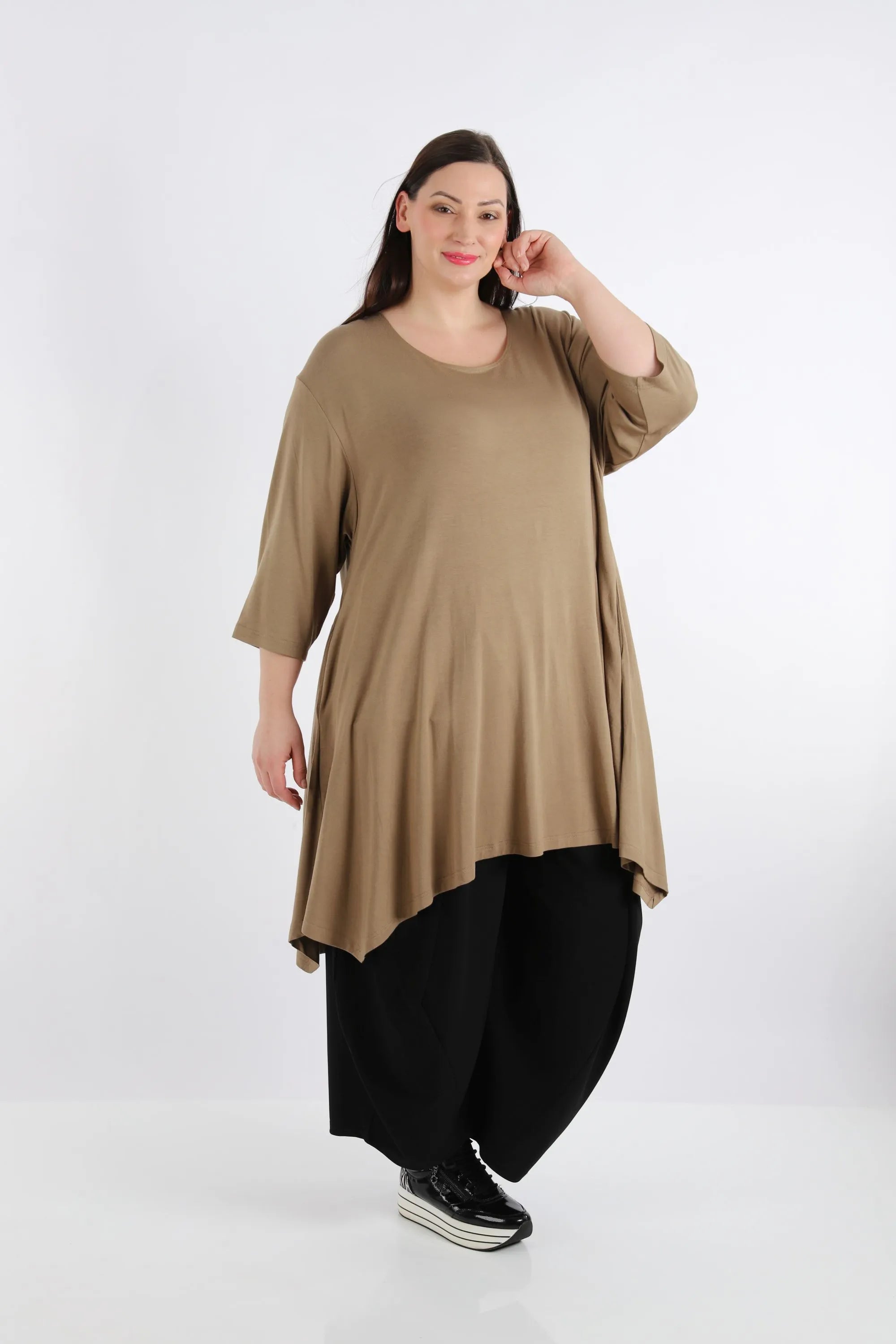 Chemise AKH 2030, Cognac