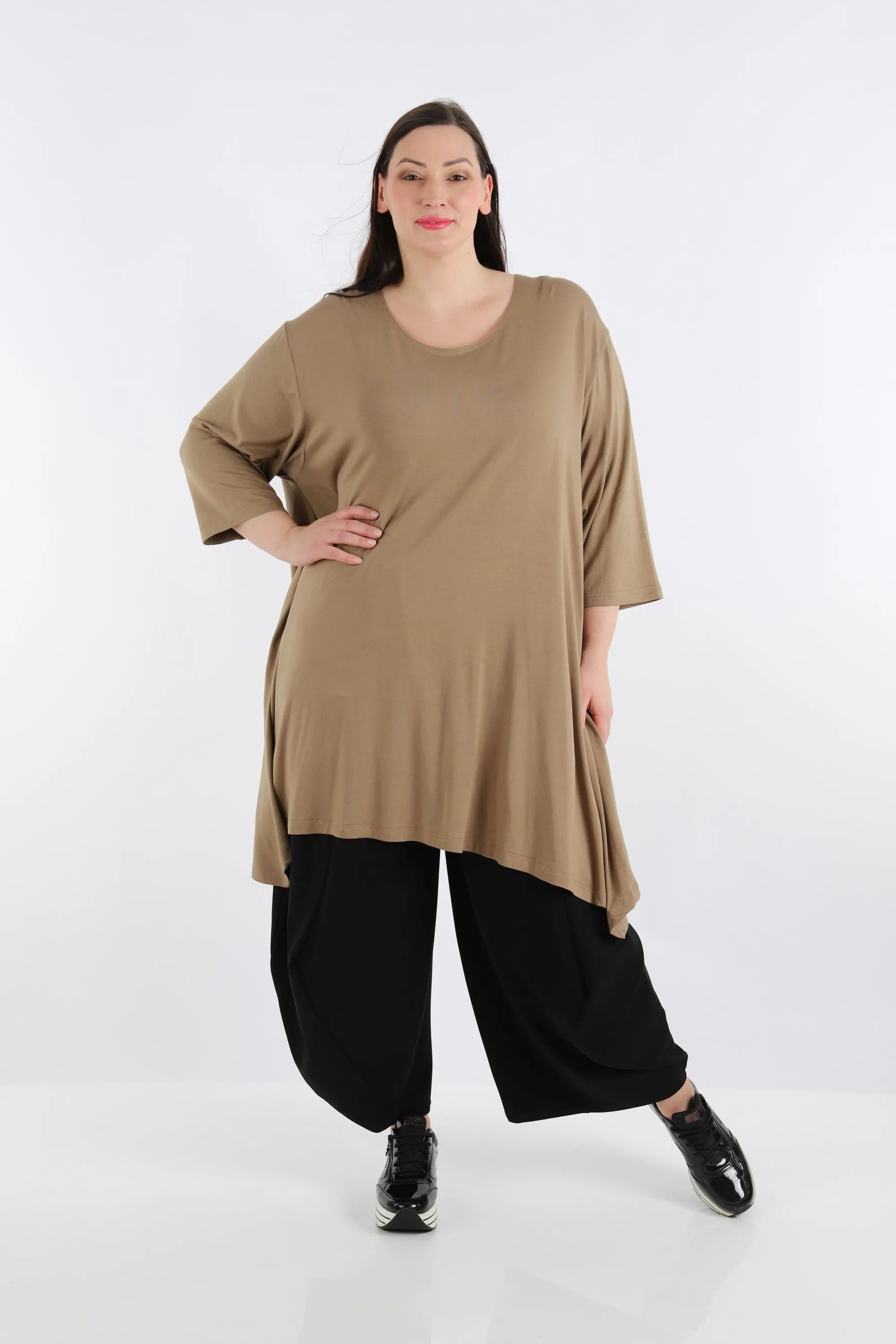 Chemise AKH 2030, Cognac