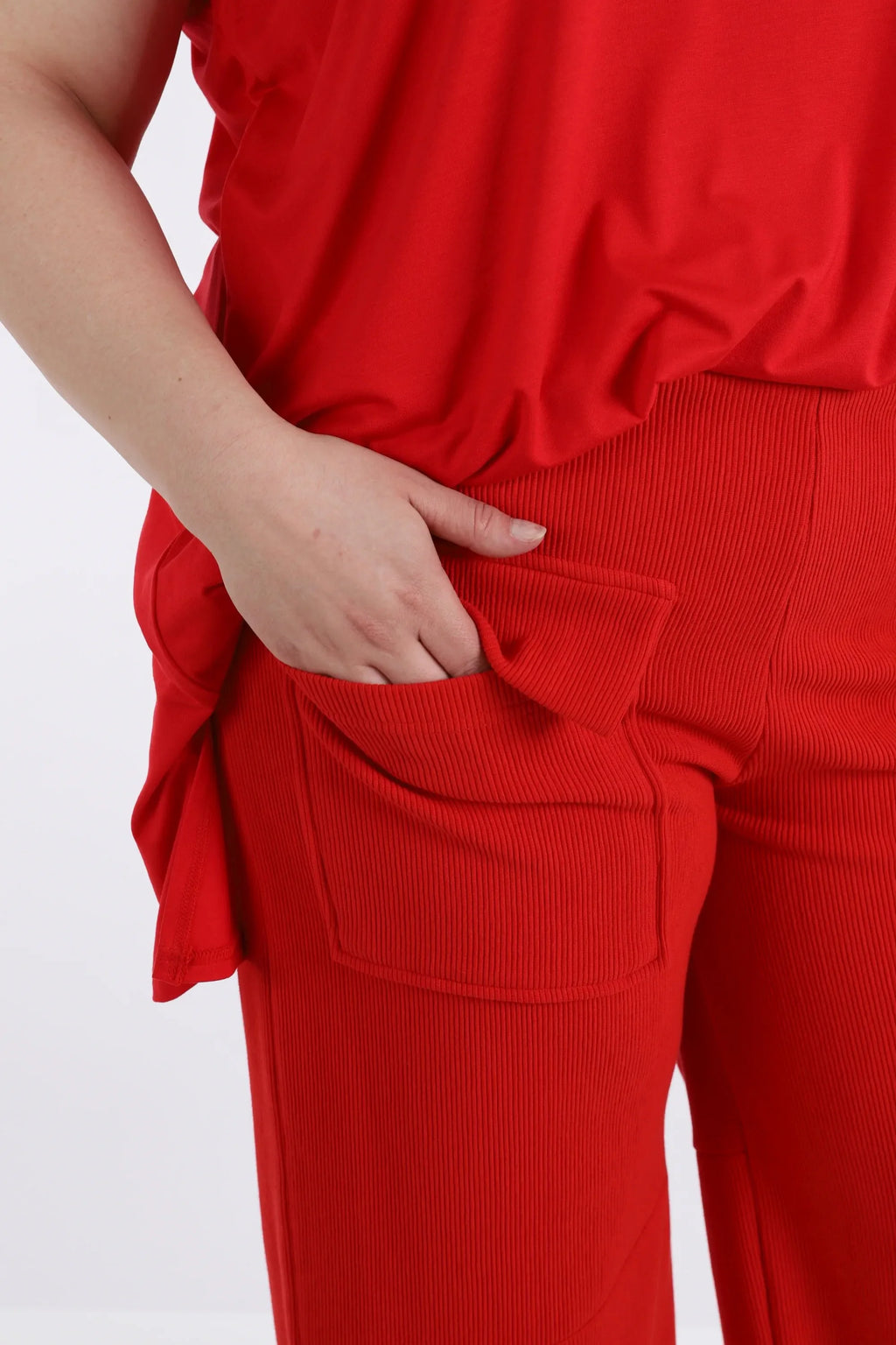 AKH Fashion Hose 6907 Rinna, Rot
