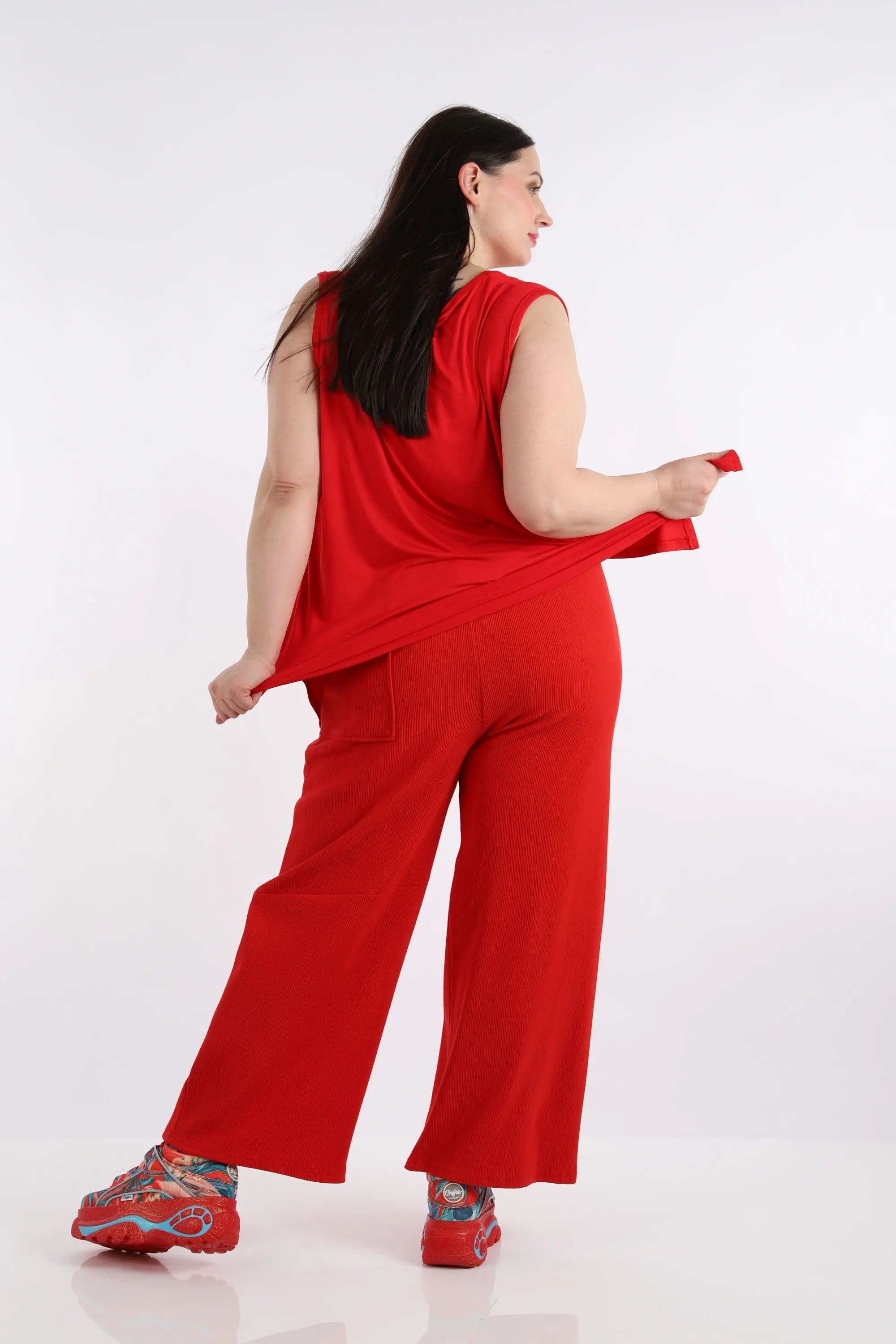 AKH 6907 Trousers, Red