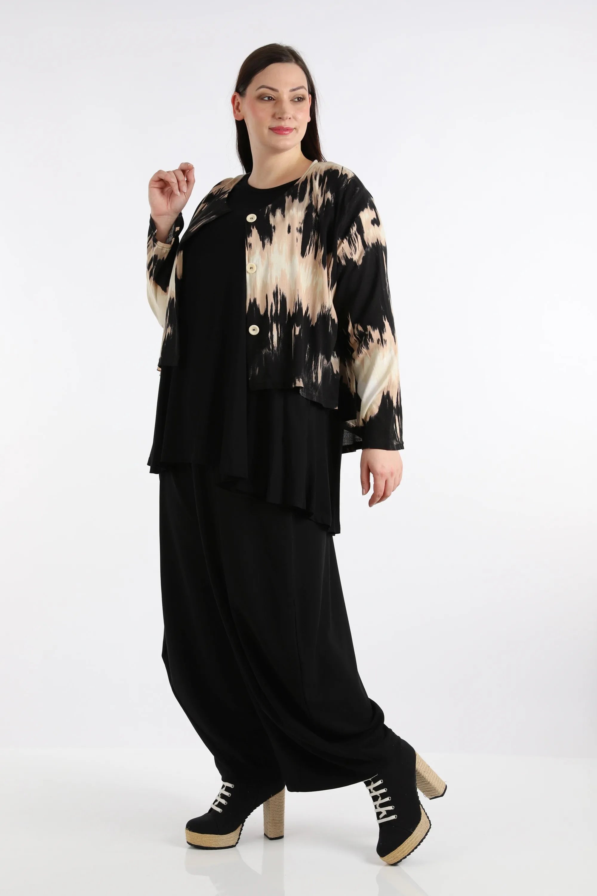 AKH 130 Jacket, Black-Beige