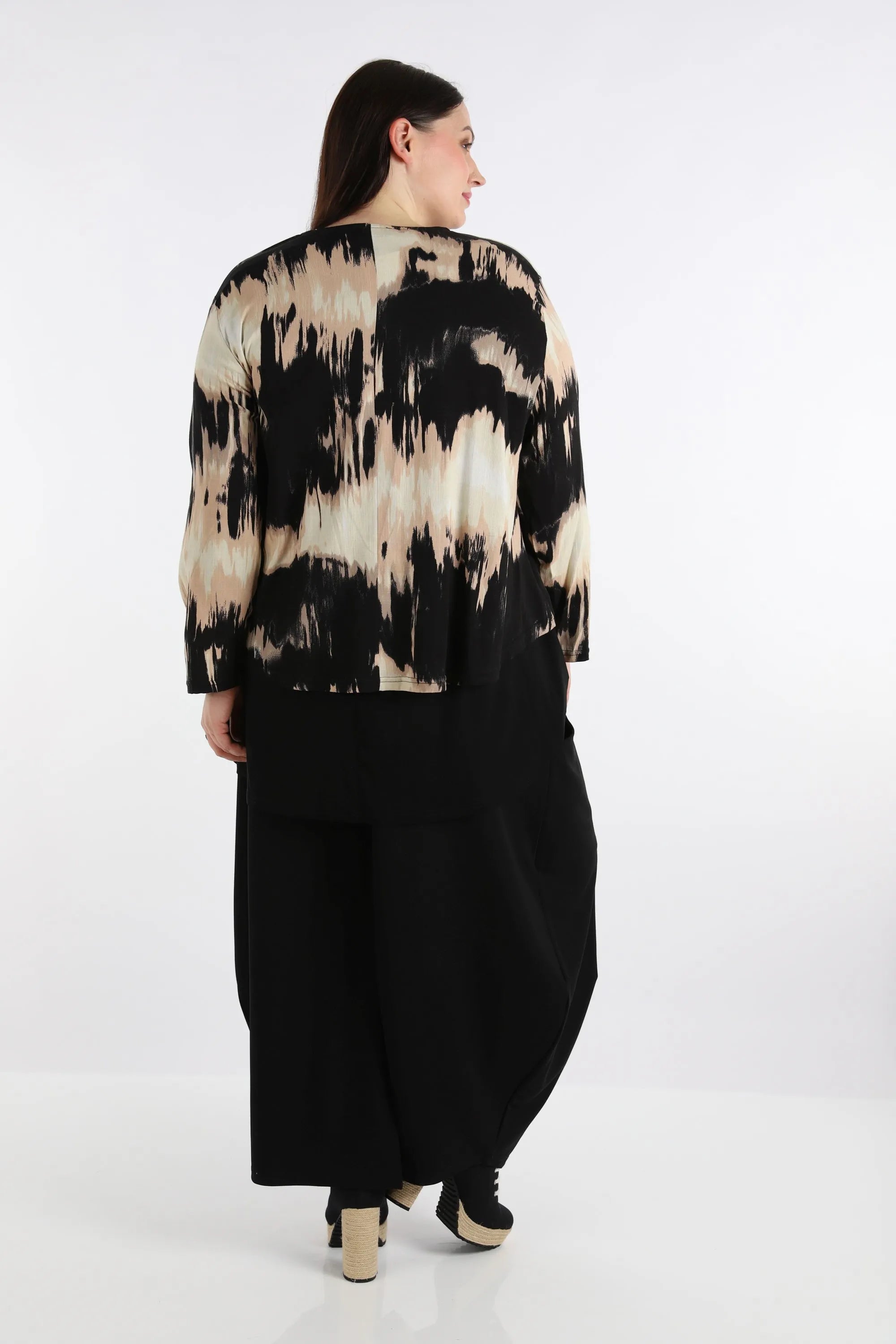 AKH 130 Jacket, Black-Beige