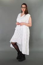 Robe AKH Premium 7115, blanche