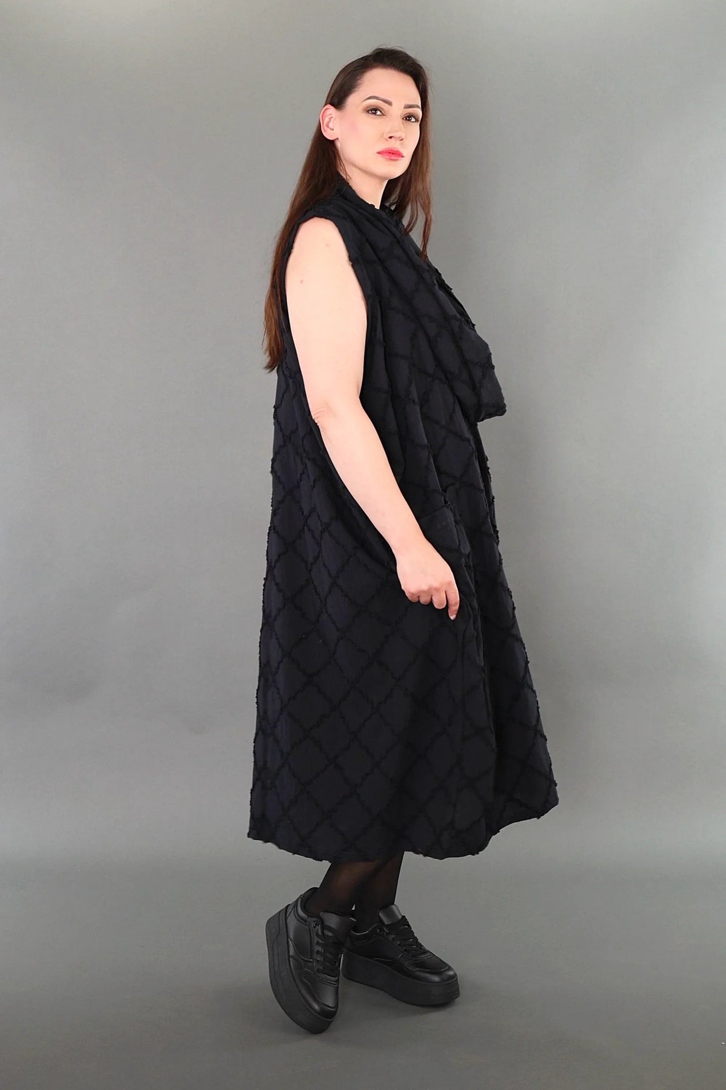 AKH Premium 7118 Kleid, Schwarz