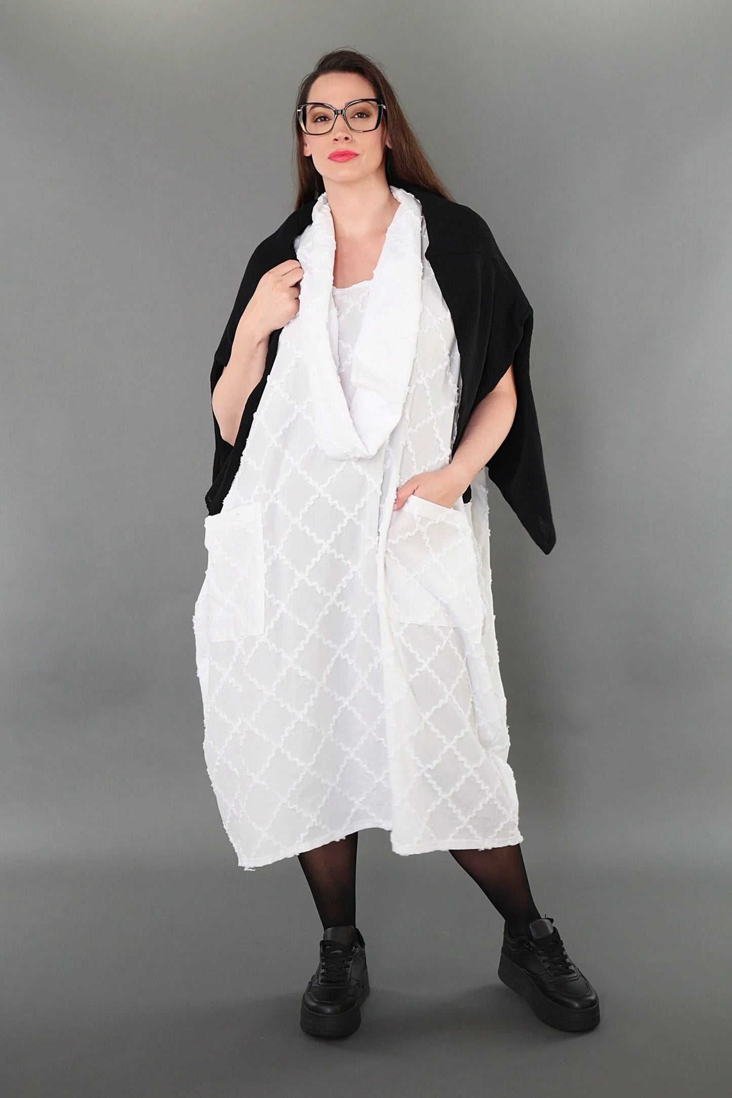 AKH Premium 7118 Kleid, Weiß