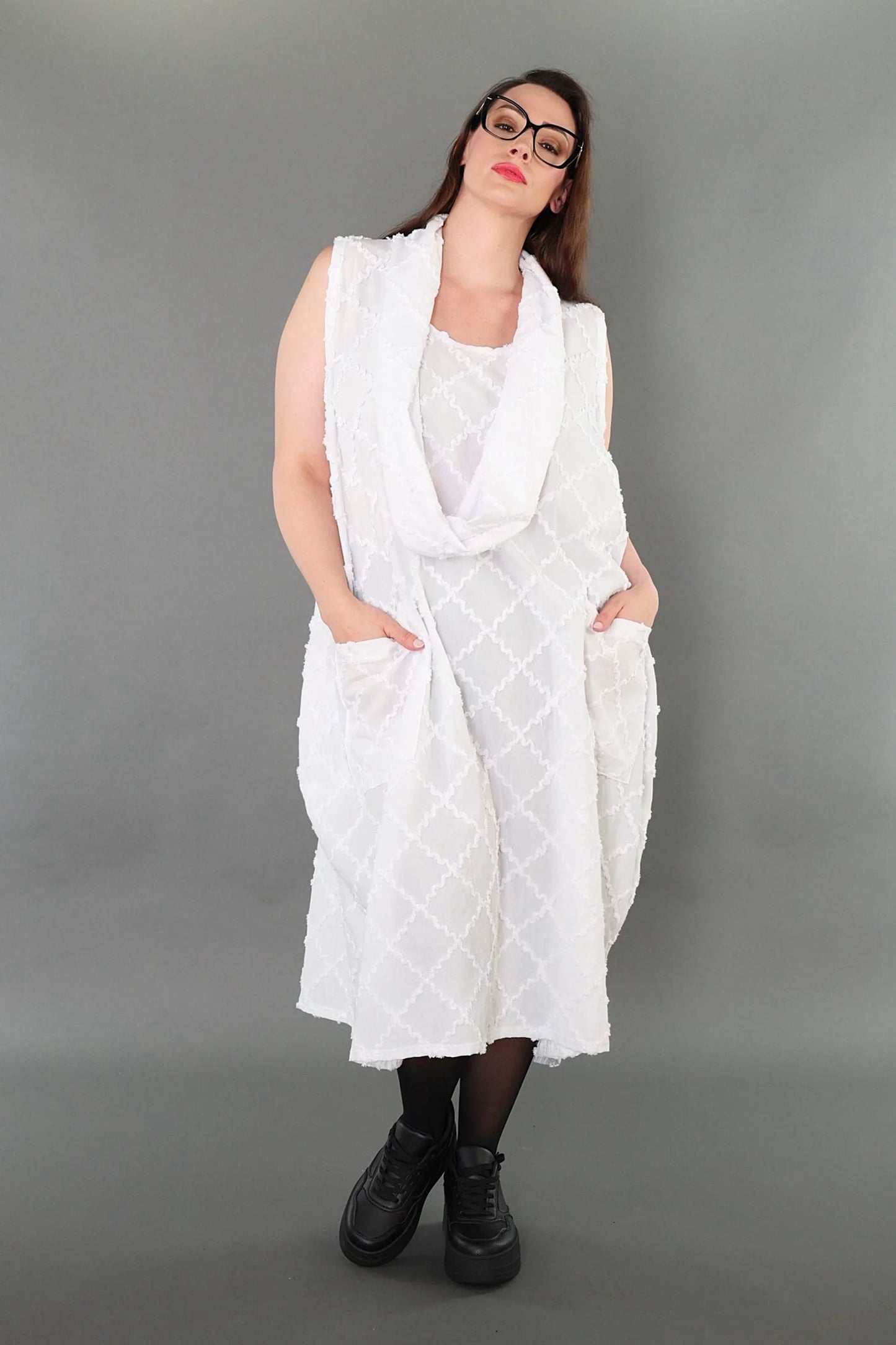 AKH Premium 7118 Kleid, Weiß