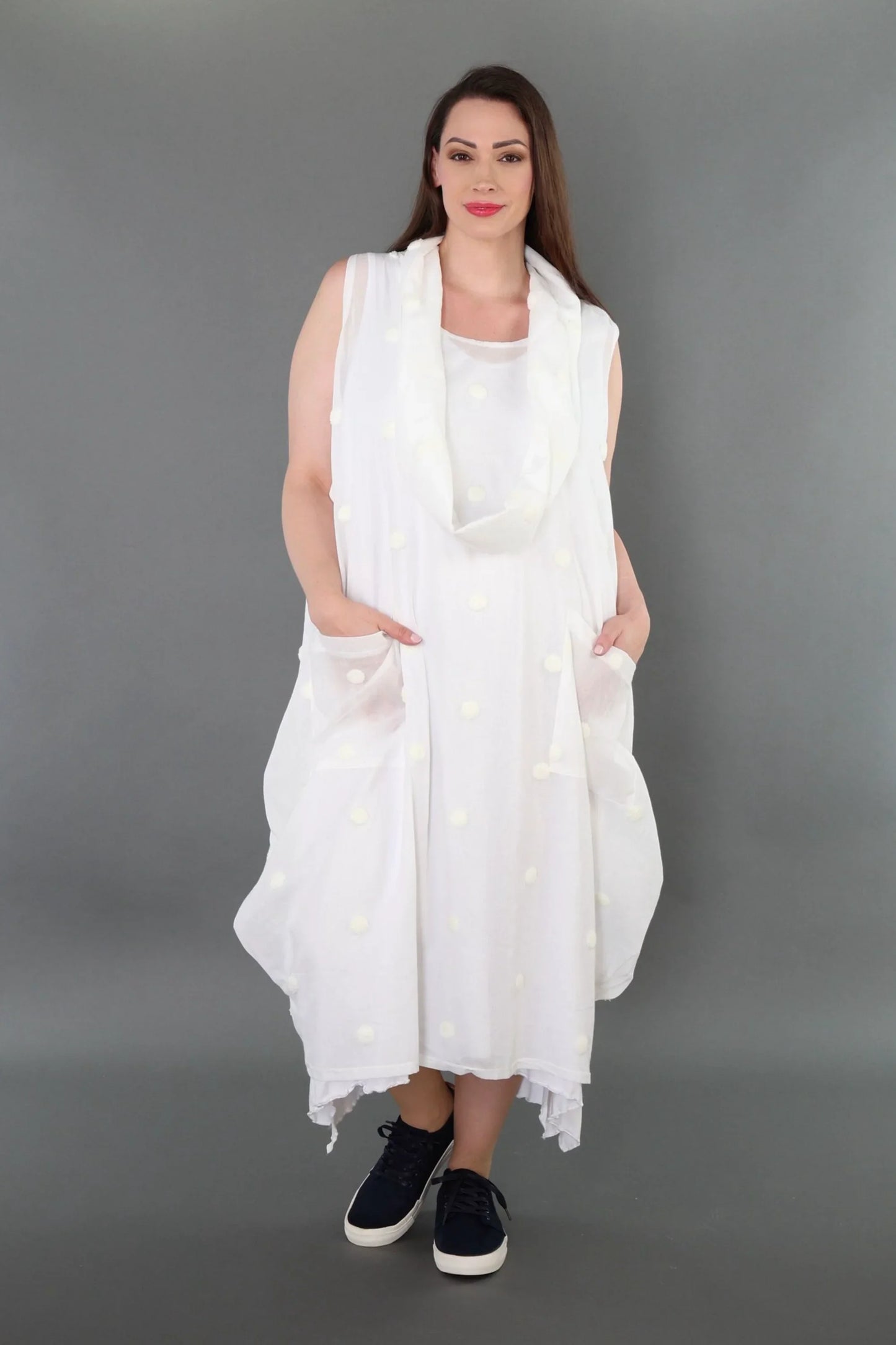 AKH Premium 7118 Kleid, Weiß