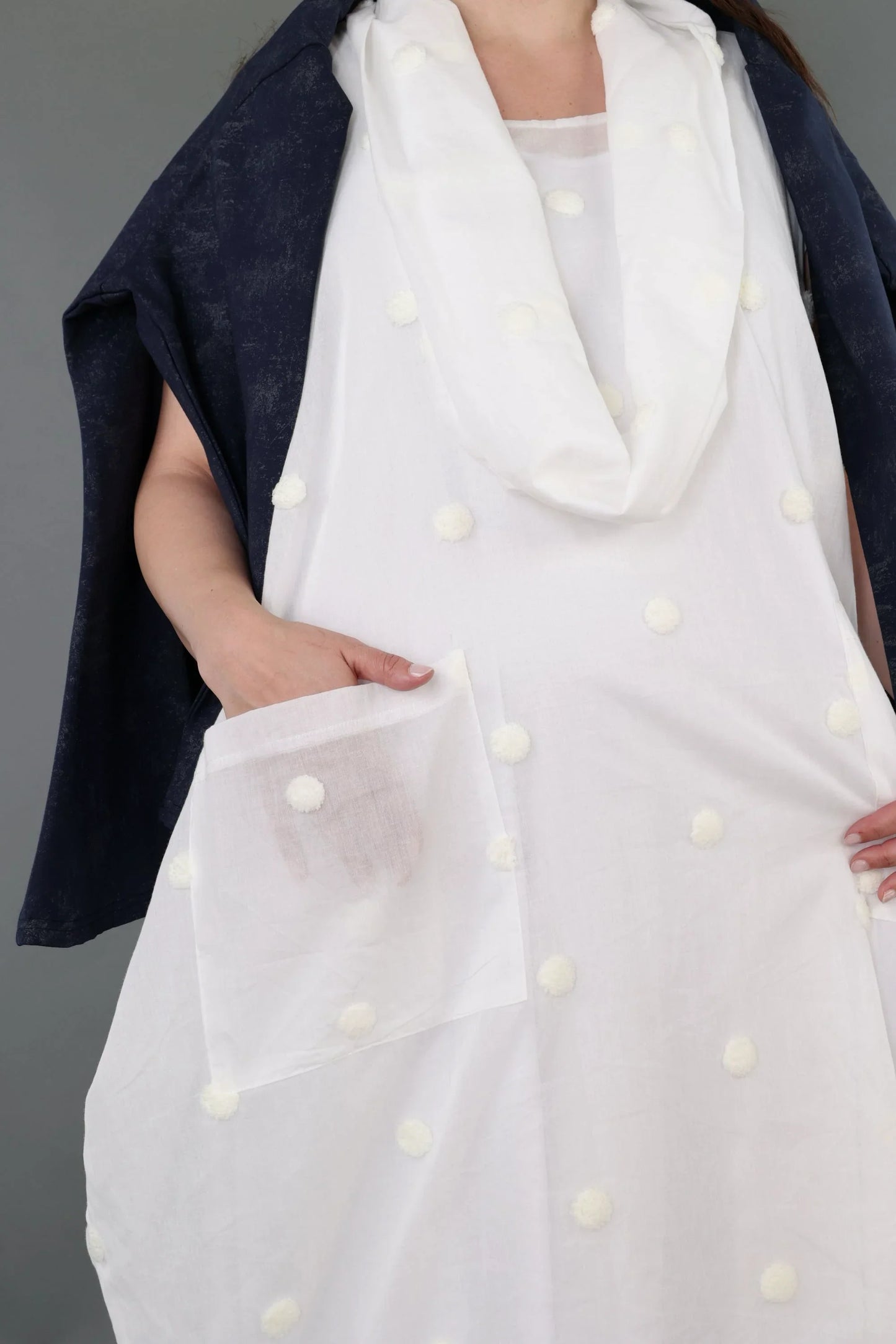 AKH Premium 7118 Kleid, Weiß