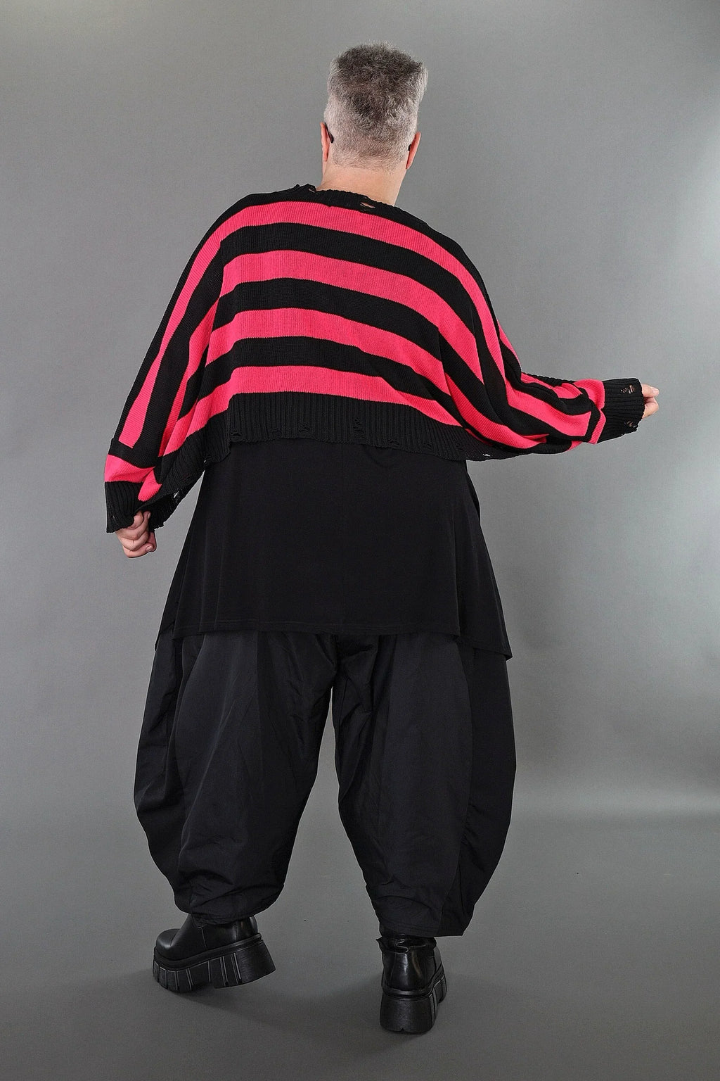 Jeté AKH Premium 2537, noir-fuchsia