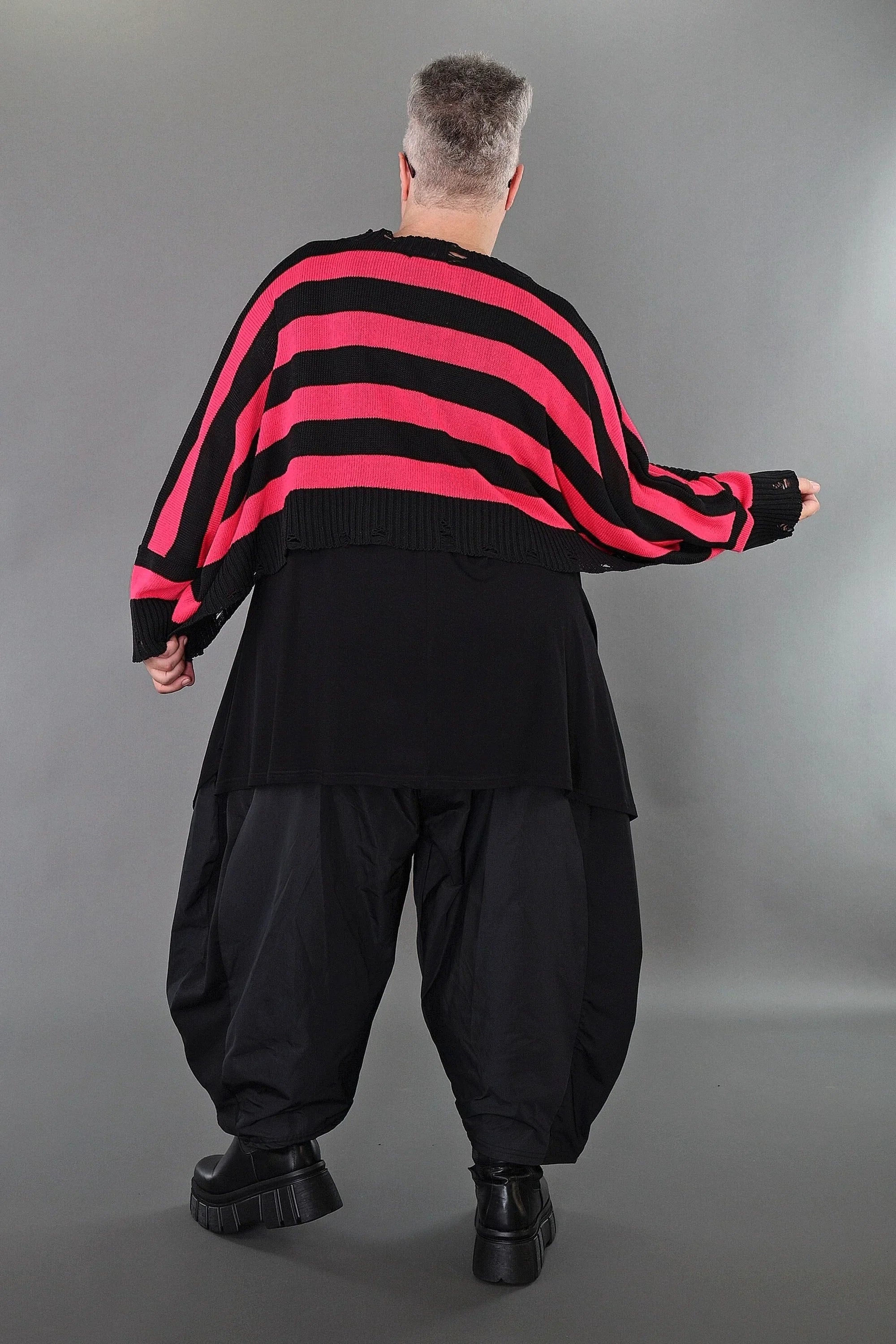 Jeté AKH Premium 2537, noir-fuchsia