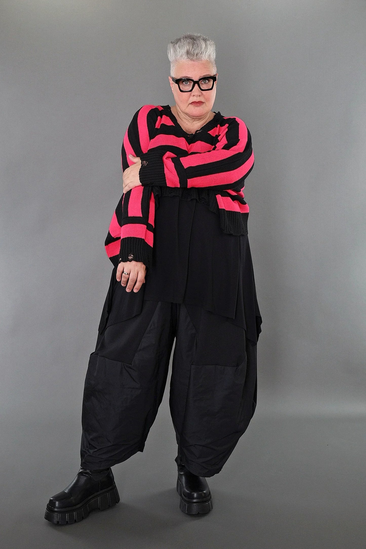 AKH Premium 2537 Überwurf, Schwarz-Fuchsia