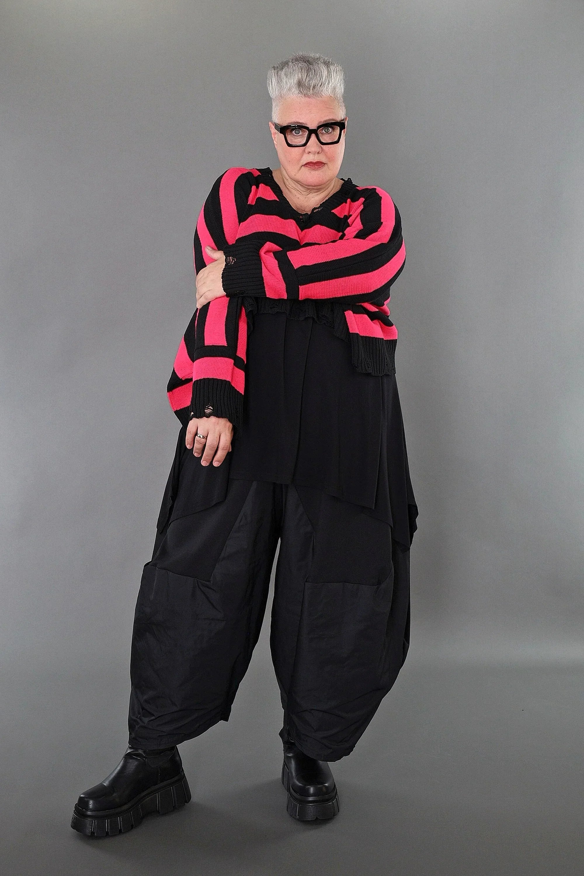 Jeté AKH Premium 2537, noir-fuchsia