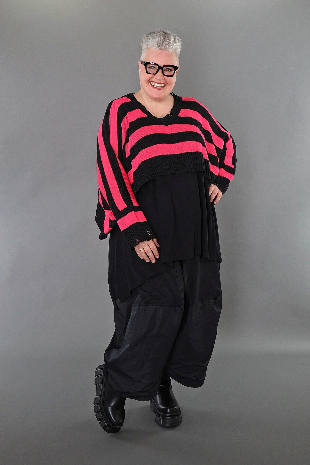 Jeté AKH Premium 2537, noir-fuchsia
