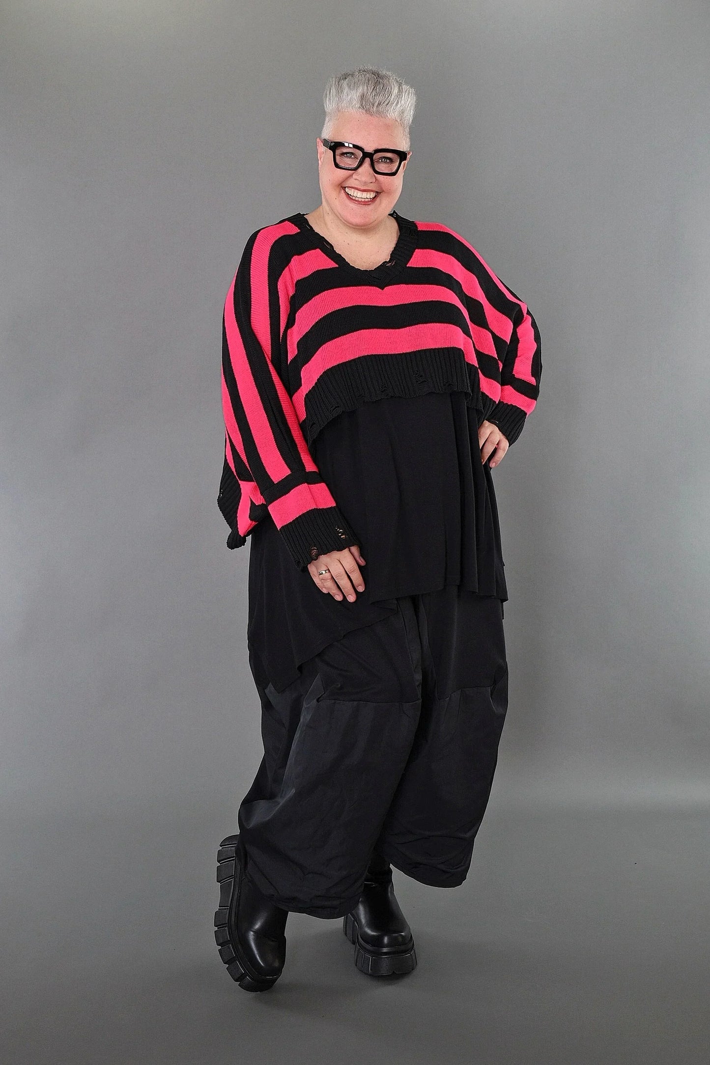 AKH Premium 2537 Überwurf, Schwarz-Fuchsia