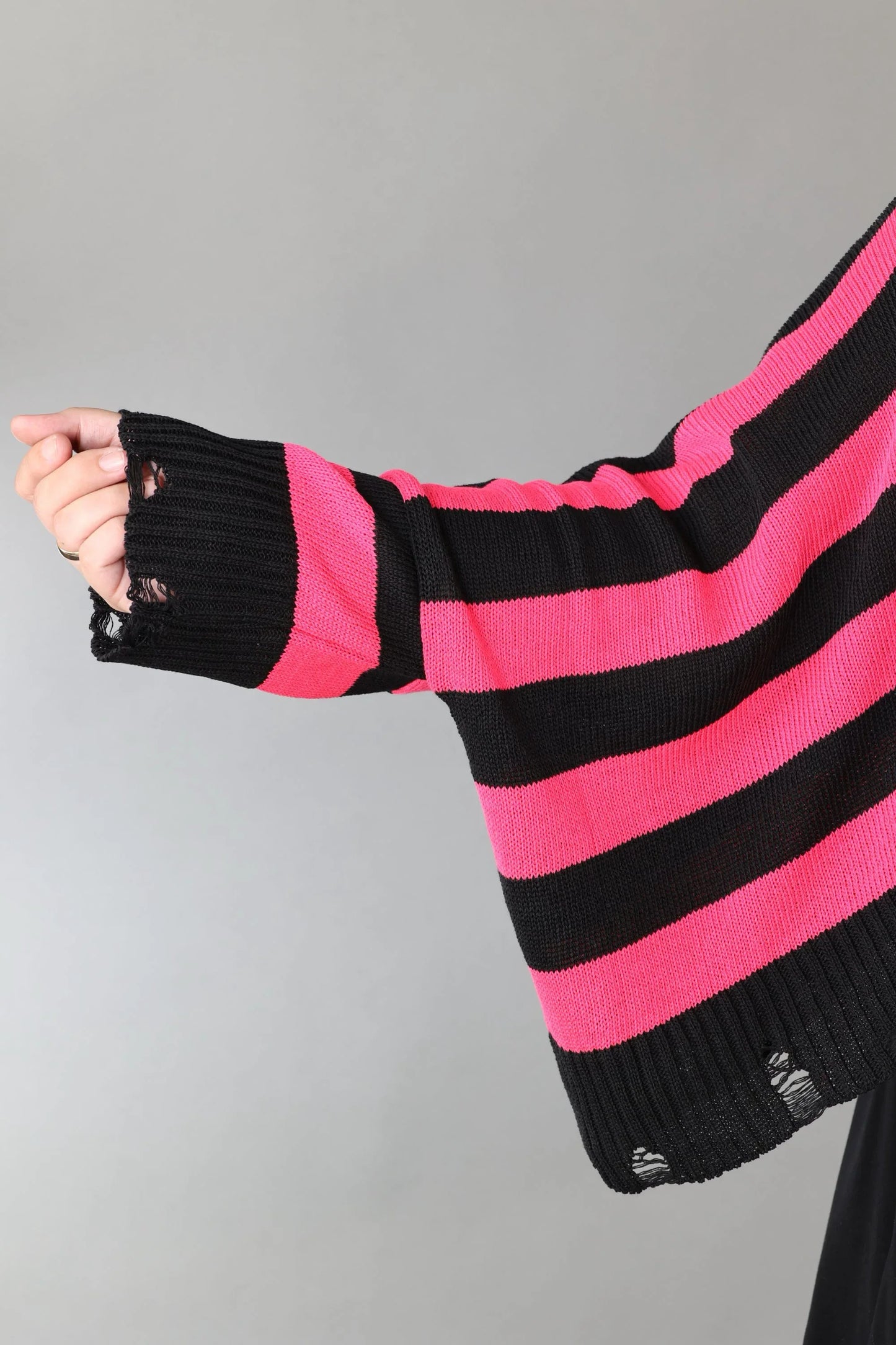 AKH Premium 2537 Überwurf, Schwarz-Fuchsia