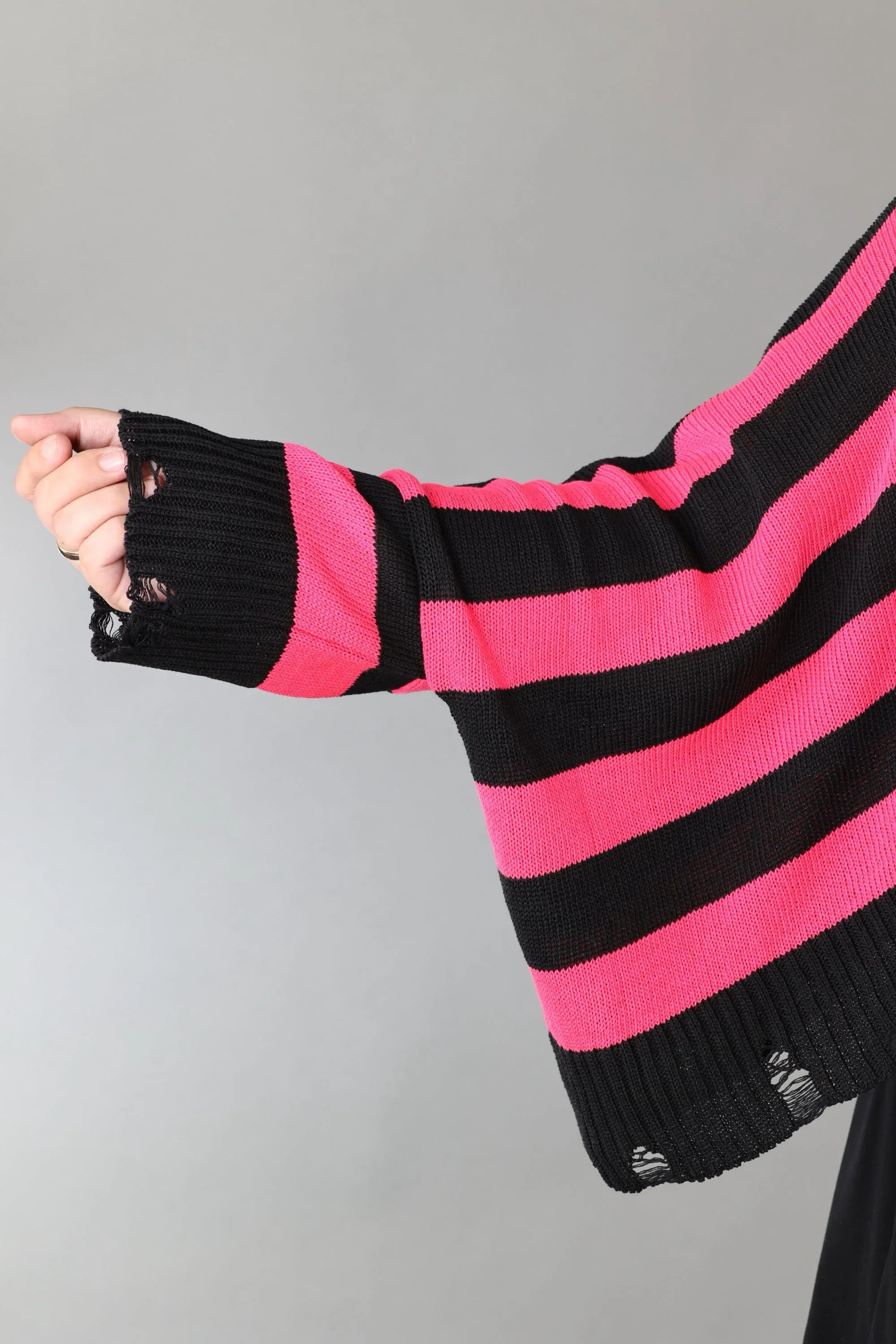 Jeté AKH Premium 2537, noir-fuchsia