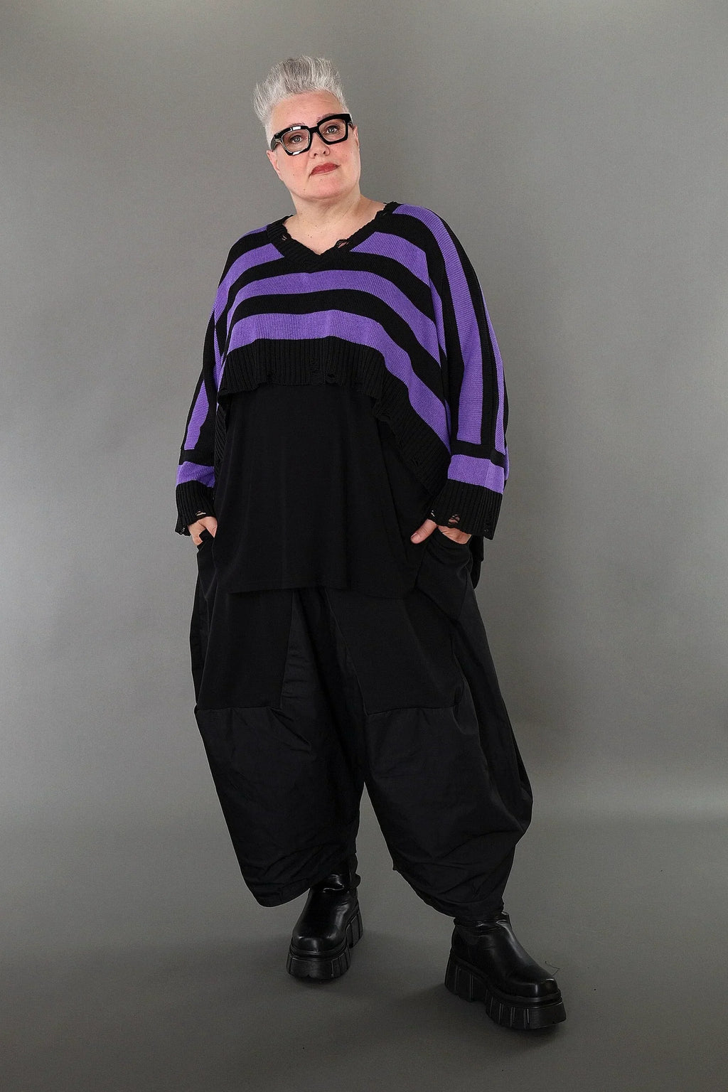 AKH Premium 2537 Throw, Black-Lavender