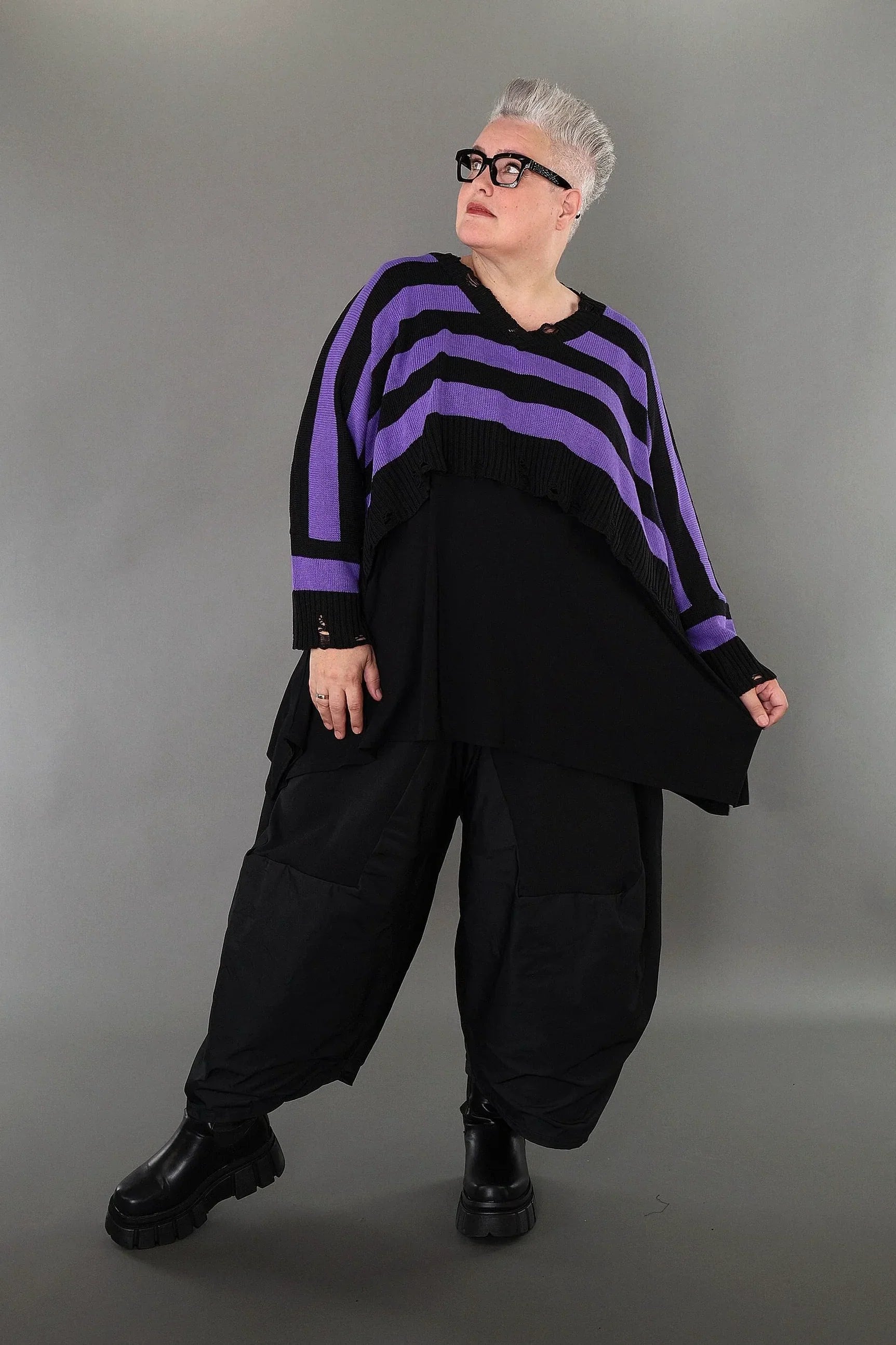 AKH Premium 2537 Throw, Black-Lavender
