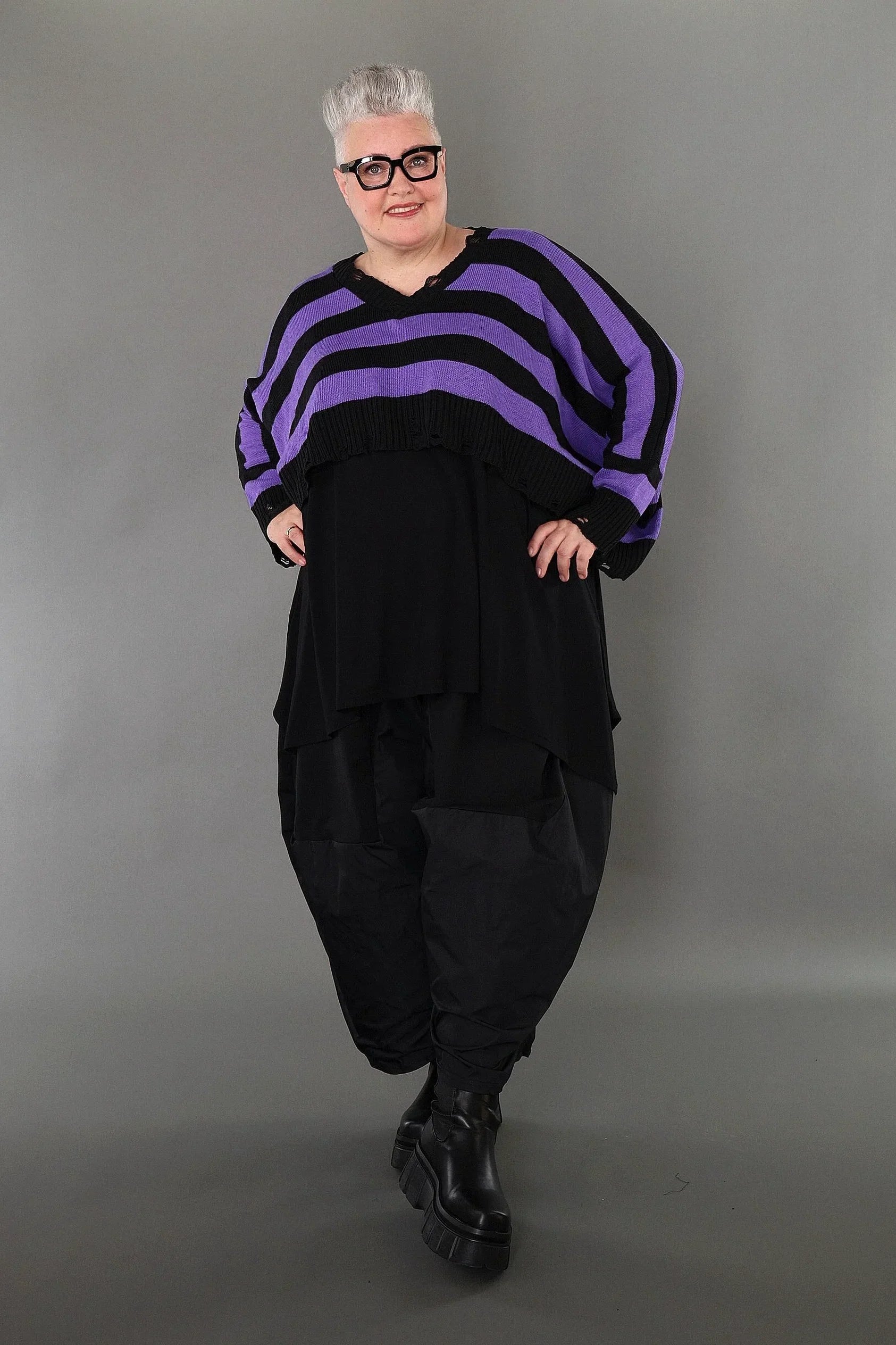 AKH Premium 2537 Throw, Black-Lavender