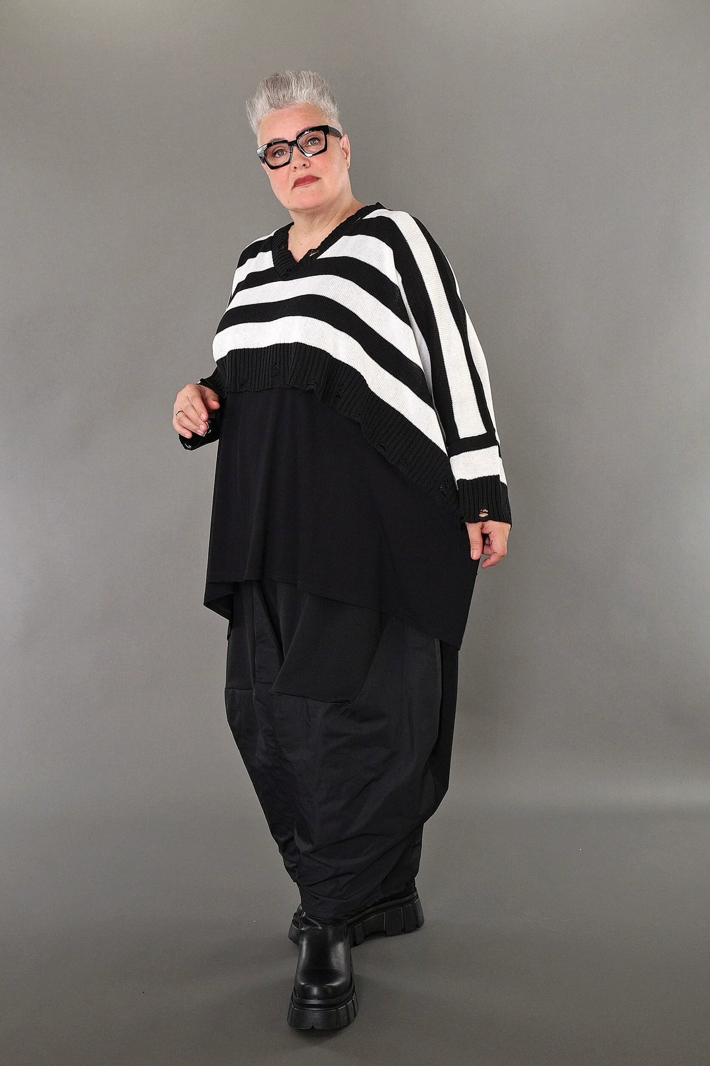 AKH Premium 2537 Überwurf, Schwarz-Weiß