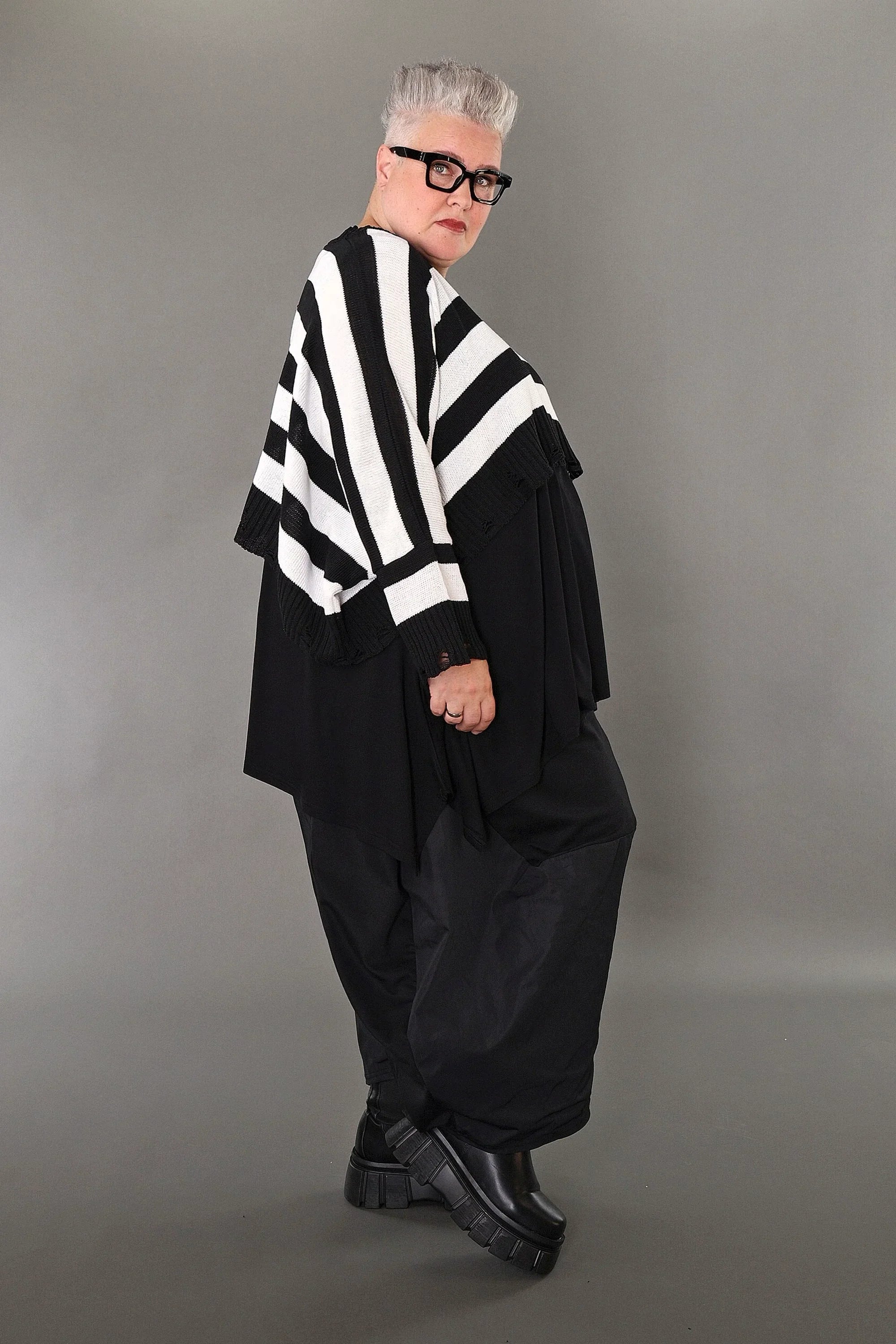 Jeté AKH Premium 2537, noir et blanc
