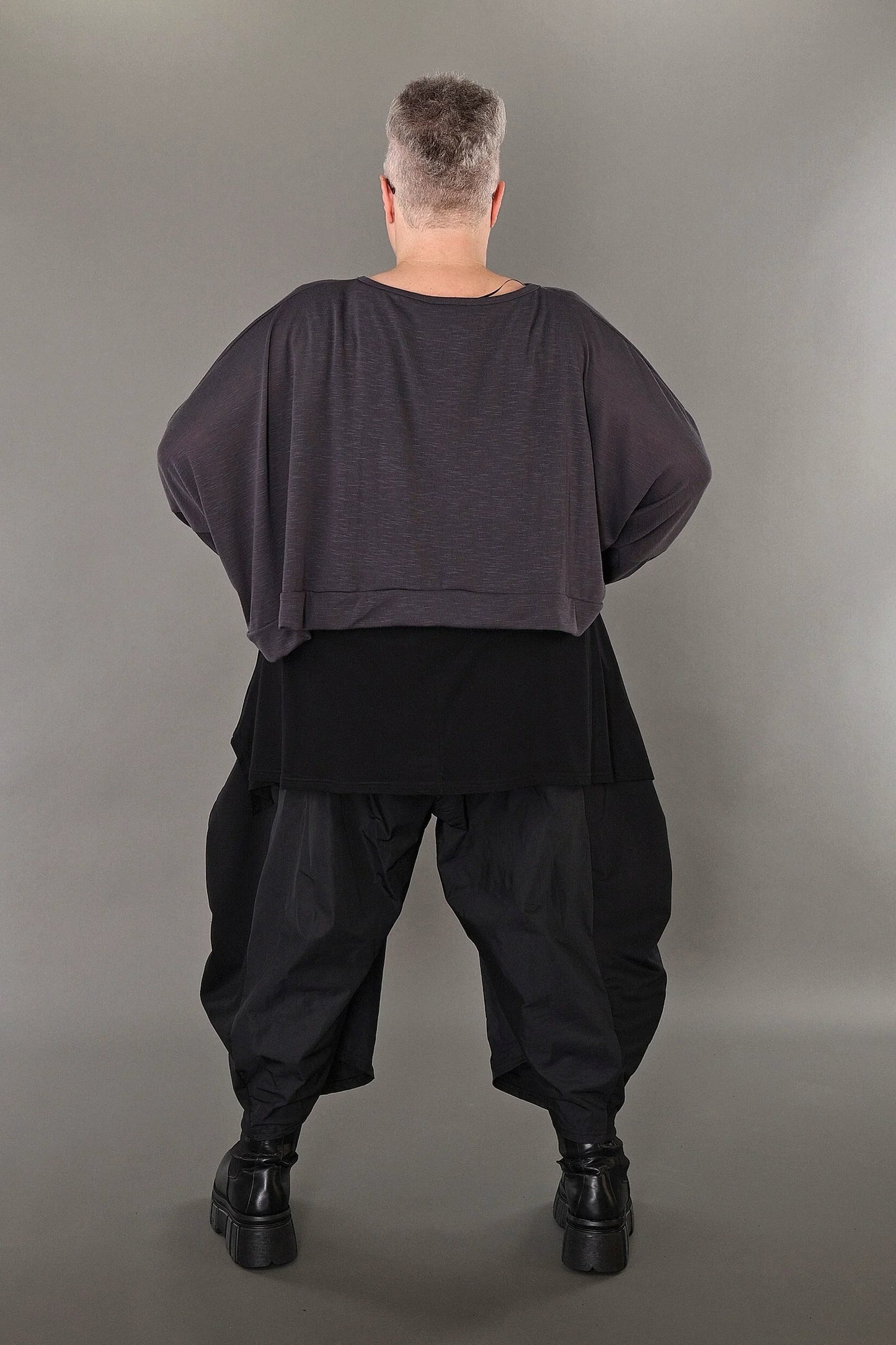 AKH Premium 7011 Throw, Dark Grey