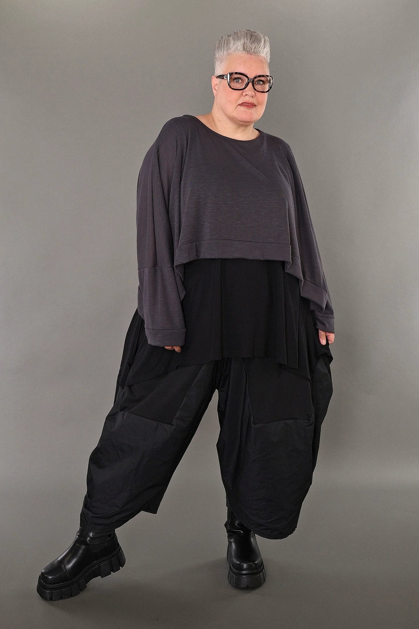 AKH Premium 7011 Throw, Dark Grey