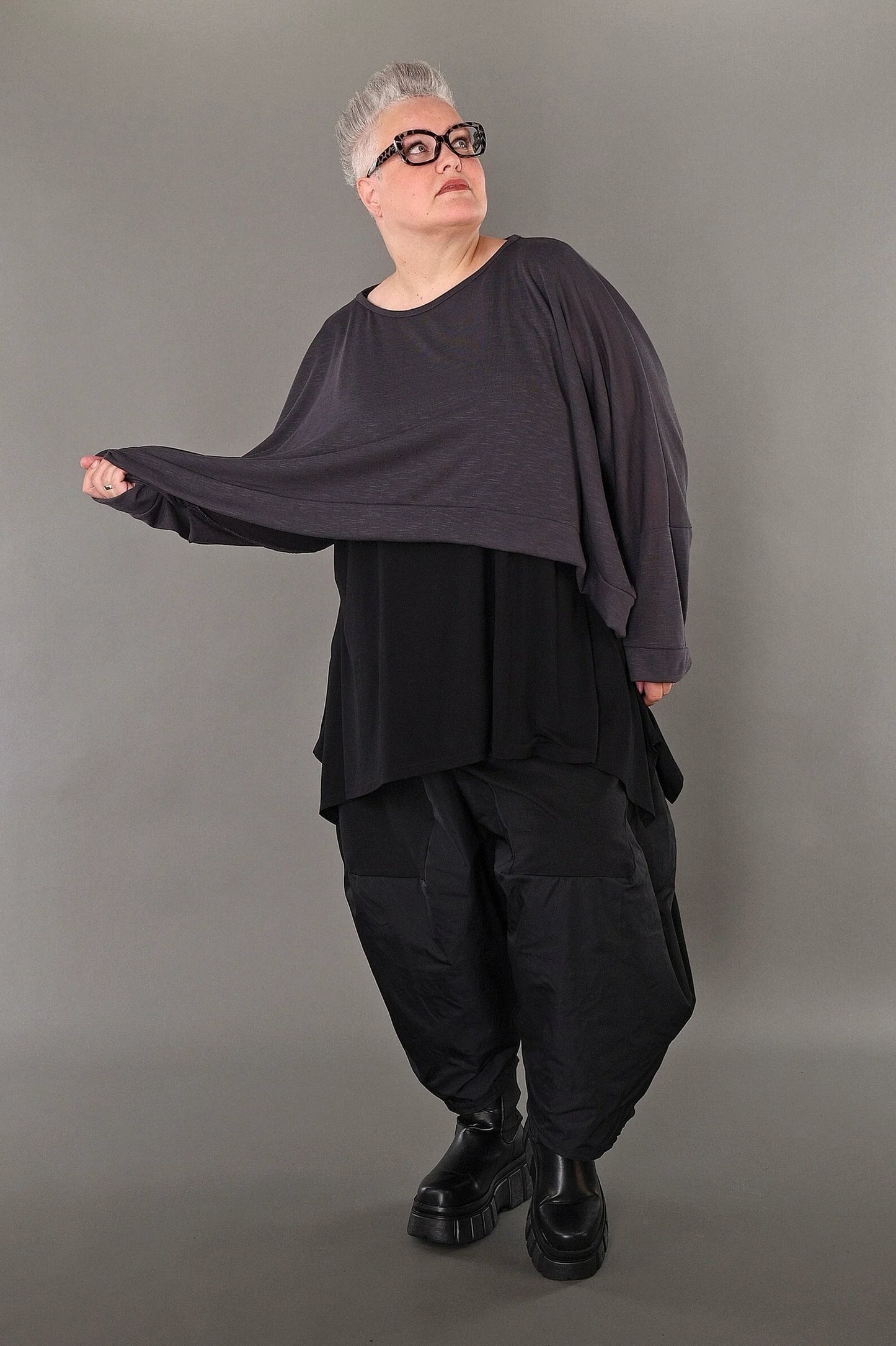 AKH Premium 7011 Throw, Dark Grey