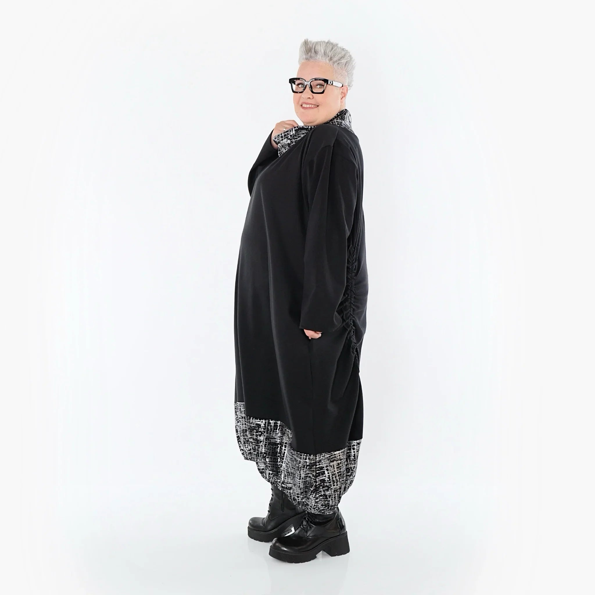 AKH Premium 7156 Robe, Noir-Argent