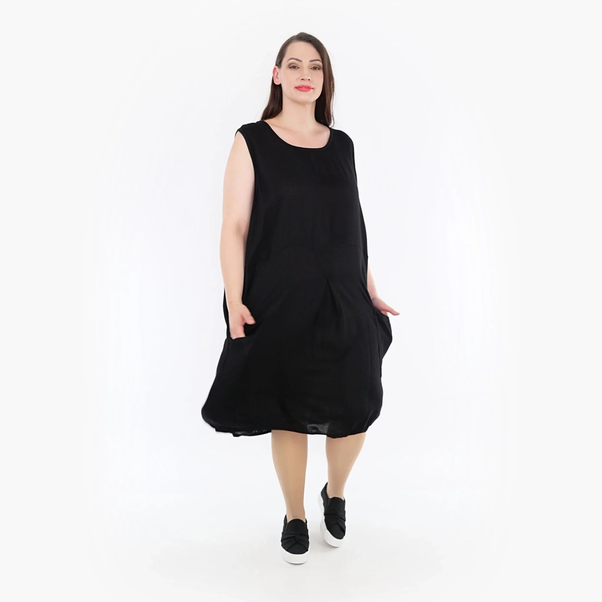 AKH 6942 Tunic, Black