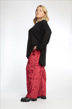 Winter trousers in a straight shape made of velor quality, Niks in red