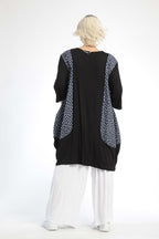 Summer shirt in balloon shape made of airy poplin quality, Baali in black and navy