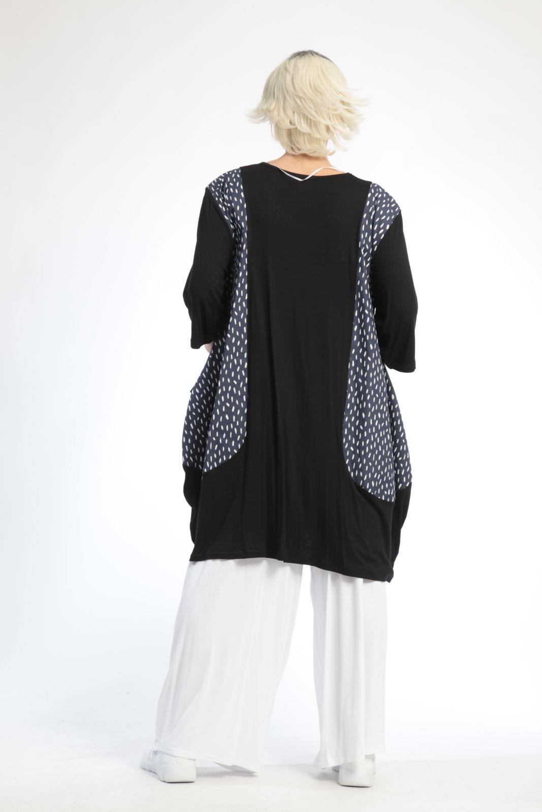 Summer shirt in balloon shape made of airy poplin quality, Baali in black and navy