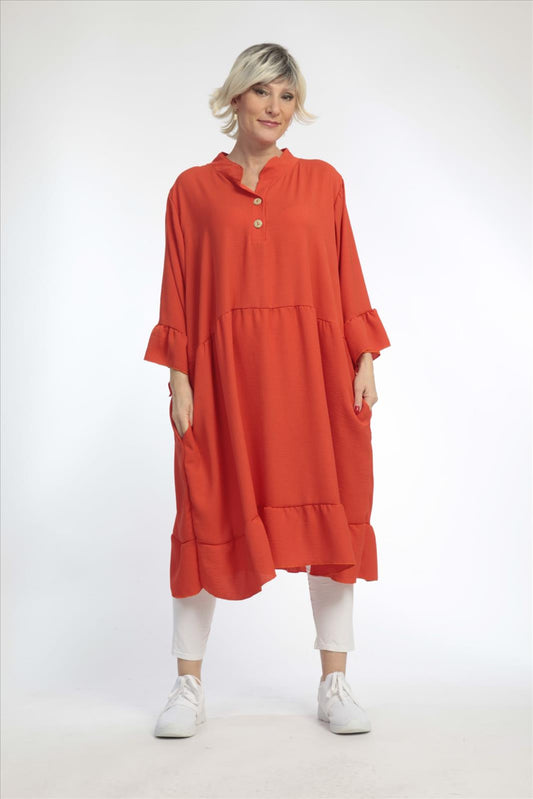 Summer dress in a straight shape made of smooth twill quality, twill in light red