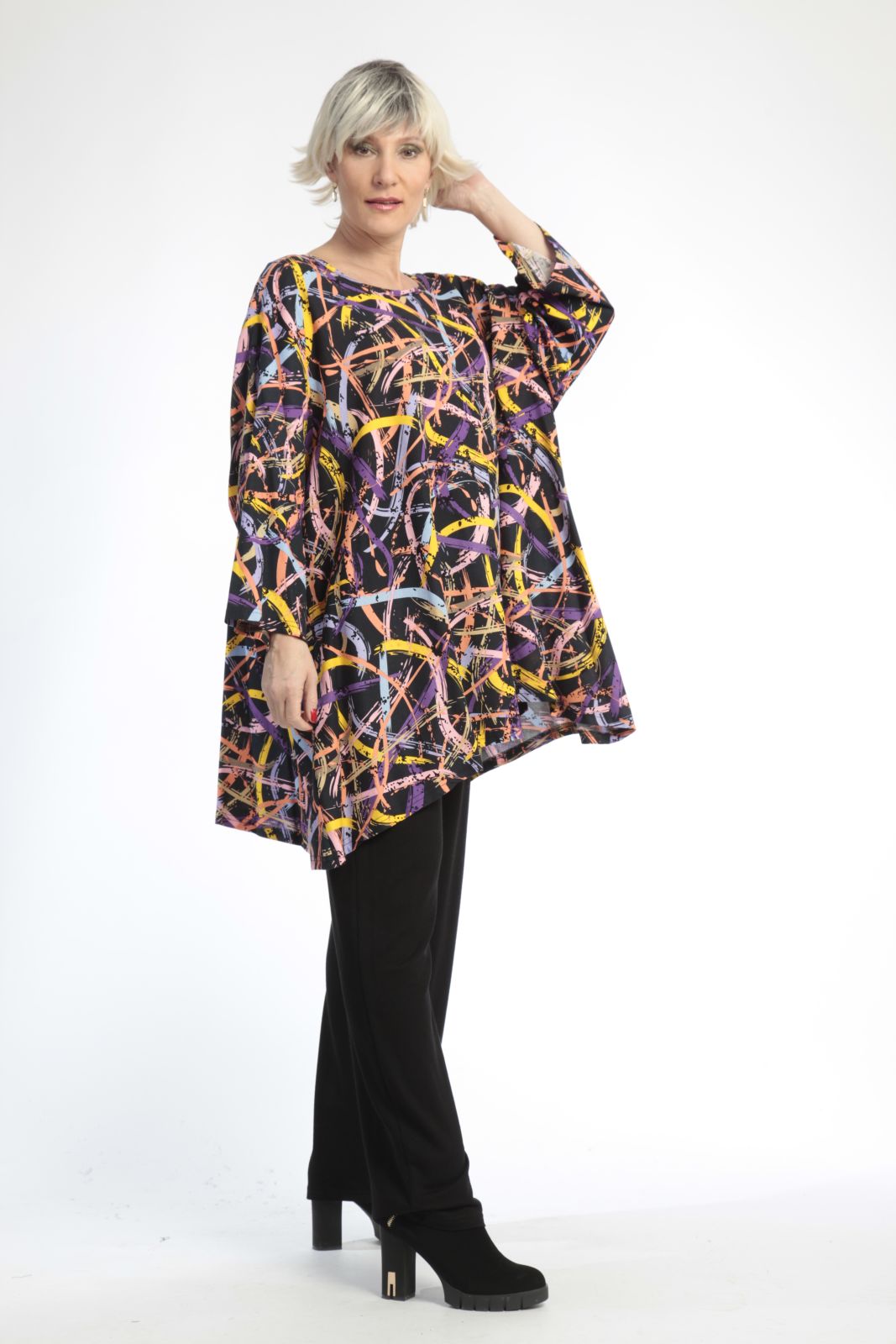 Summer big shirt in bell shape made of linen look quality, Terra in black-multi