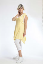 Summer top in a pointed shape made of fine knit quality, yellow