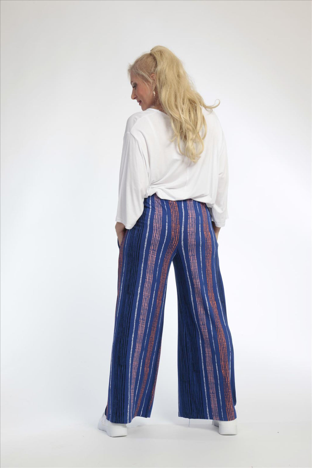 Sommer Hose in gerader Form aus weicher Jersey Qualität, Florida in Royalblau-Multi