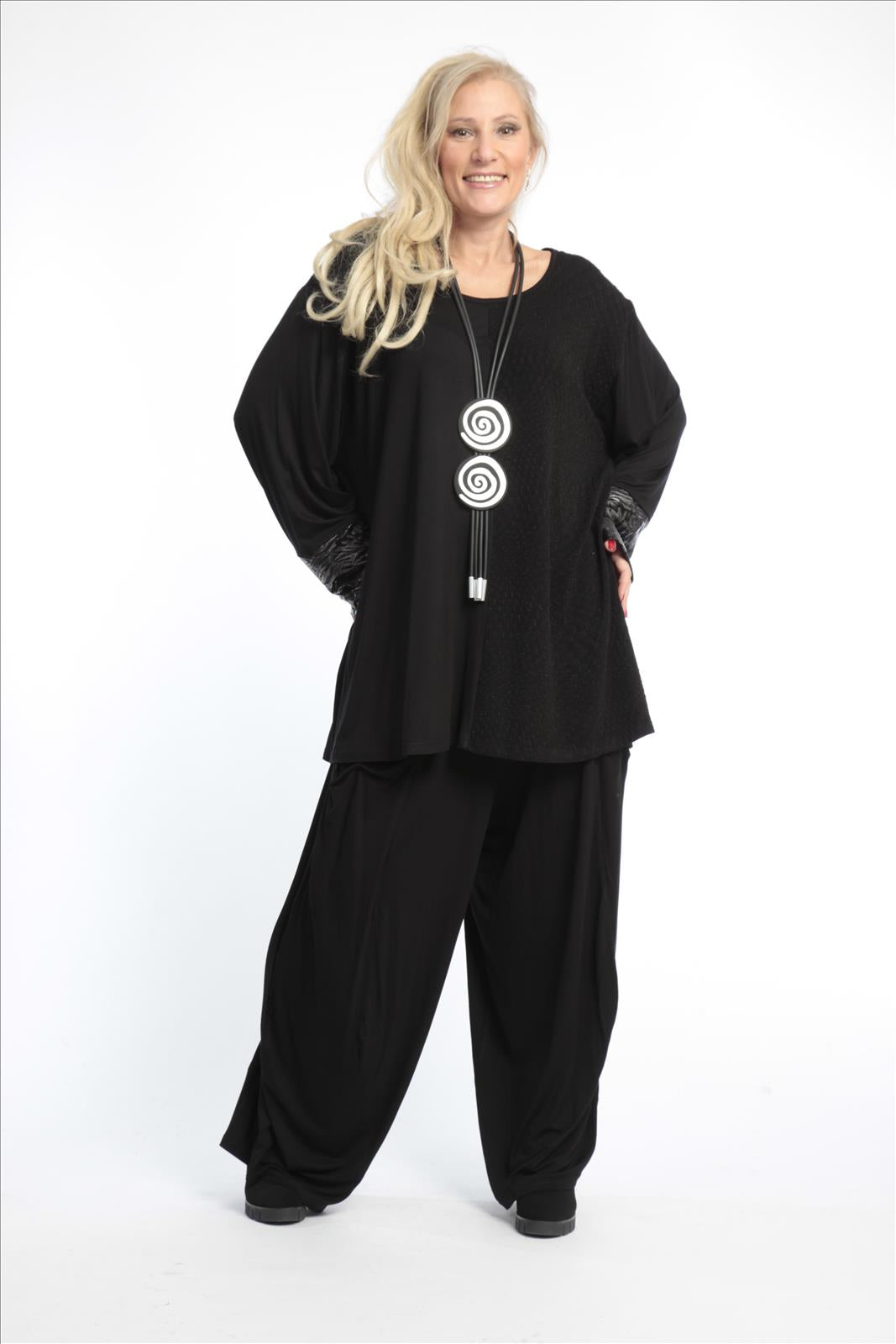 Winter big shirt in A-shape made of jersey quality, glitter in black