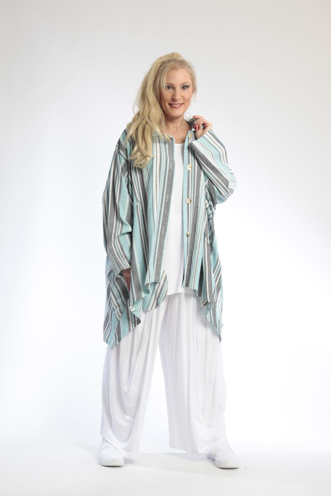 Summer jacket in mullet shape made of airy linen look quality, Candy in turquoise