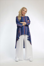 Sommer Shirt in Vokuhila Form aus weicher Jersey Qualität, Florida in Royalblau-Multi