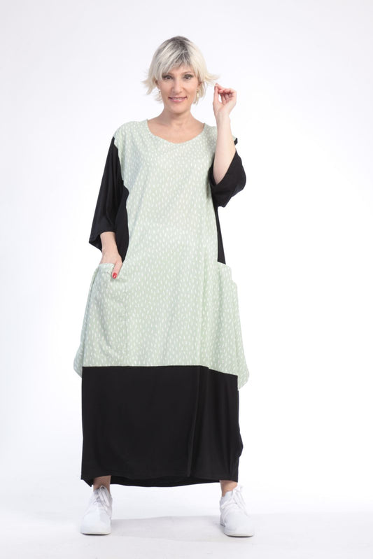 Summer dress in balloon shape made of airy poplin quality, Baali in black and light green